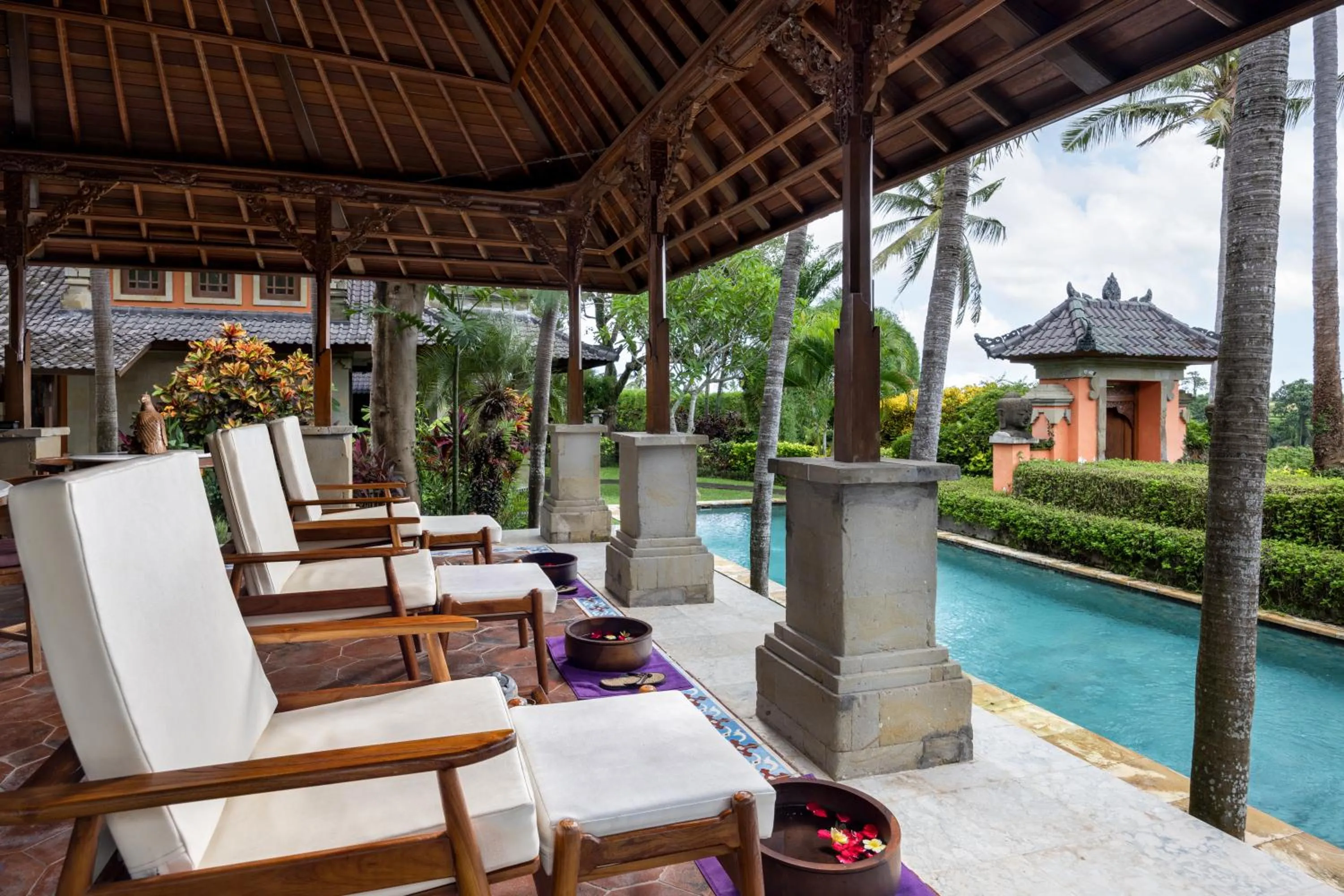 Spa and wellness centre/facilities in Swan Paradise A Pramana Experience