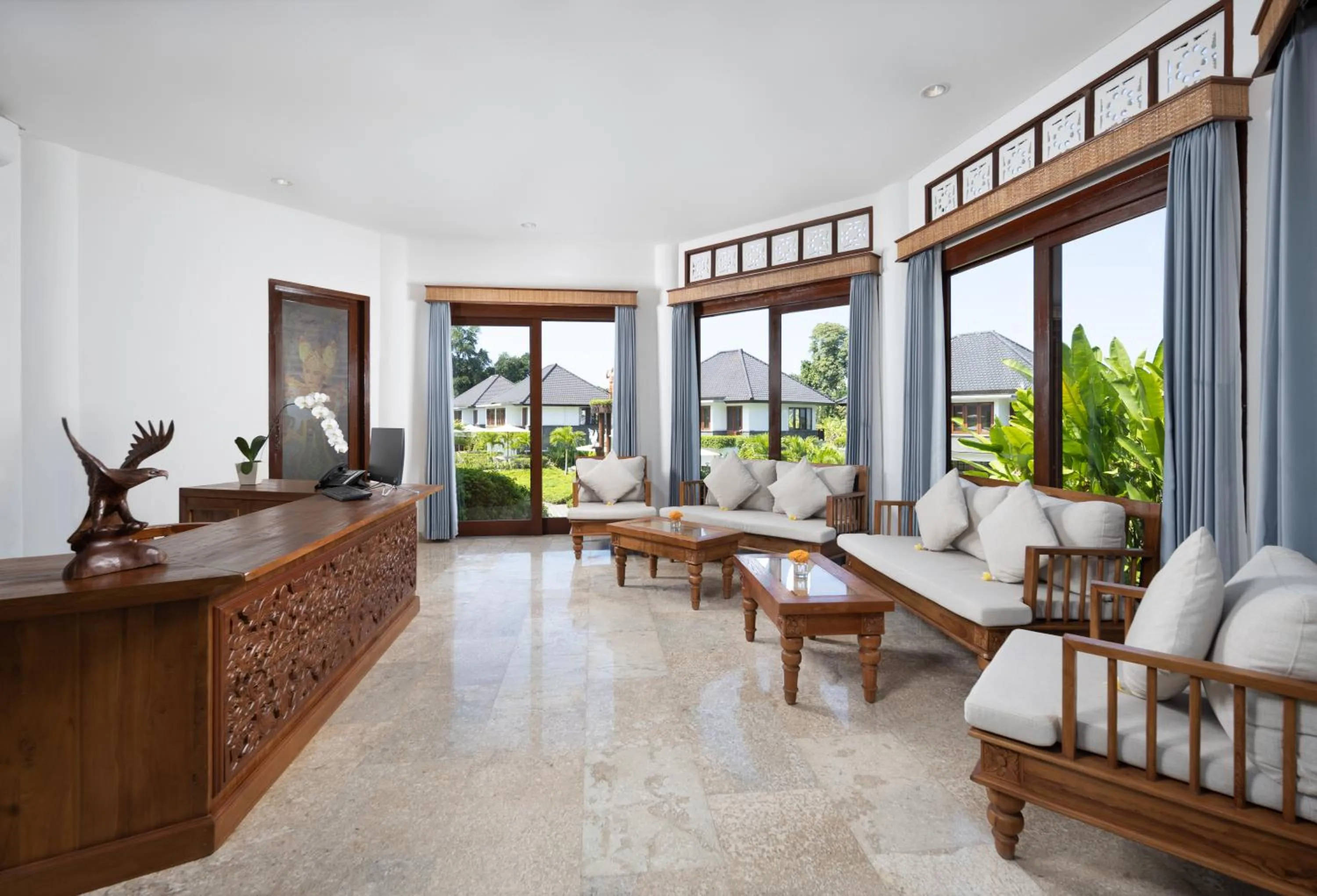 Lobby or reception in Swan Paradise A Pramana Experience