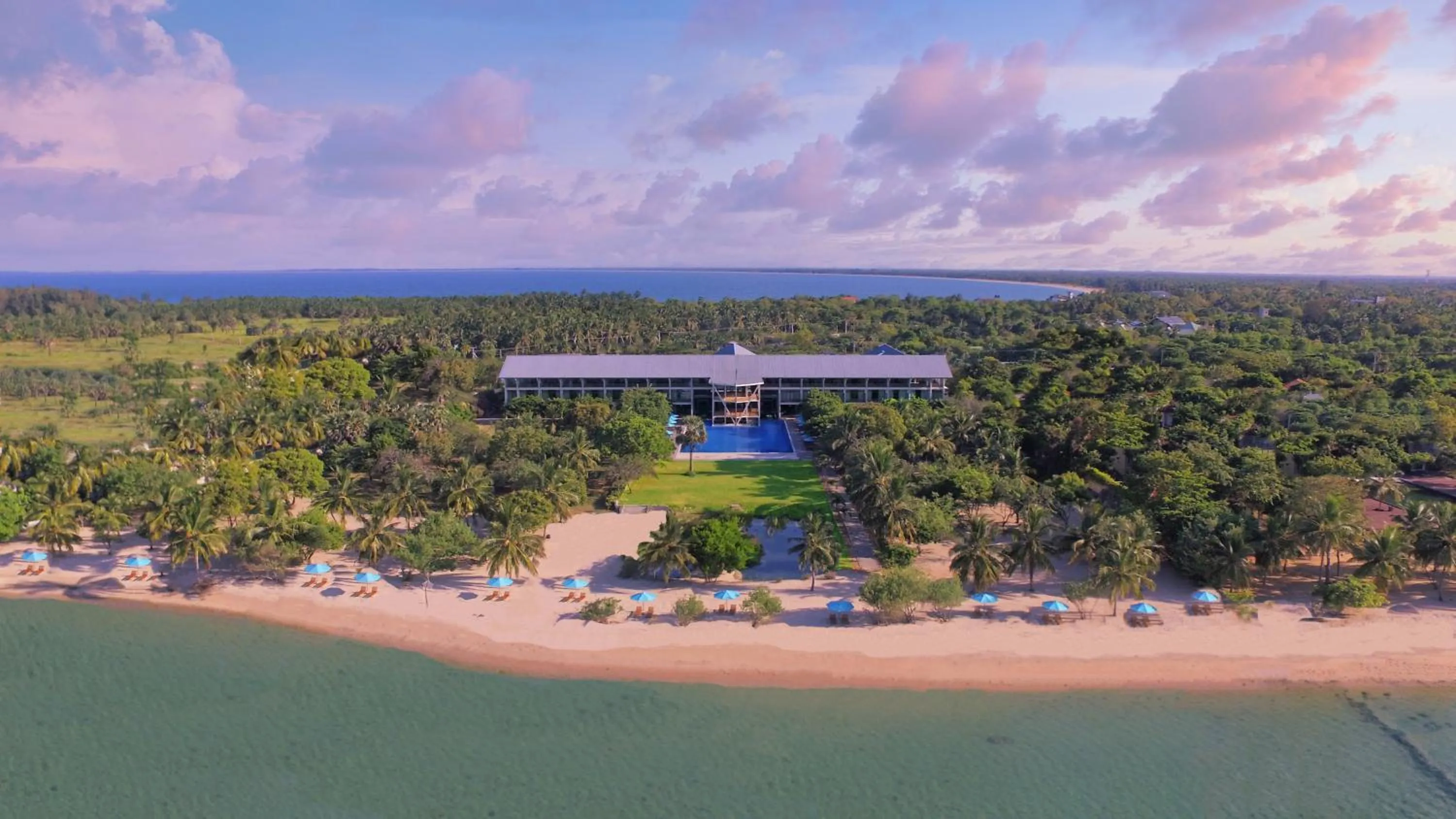 Property building in Breeze Pasikudah