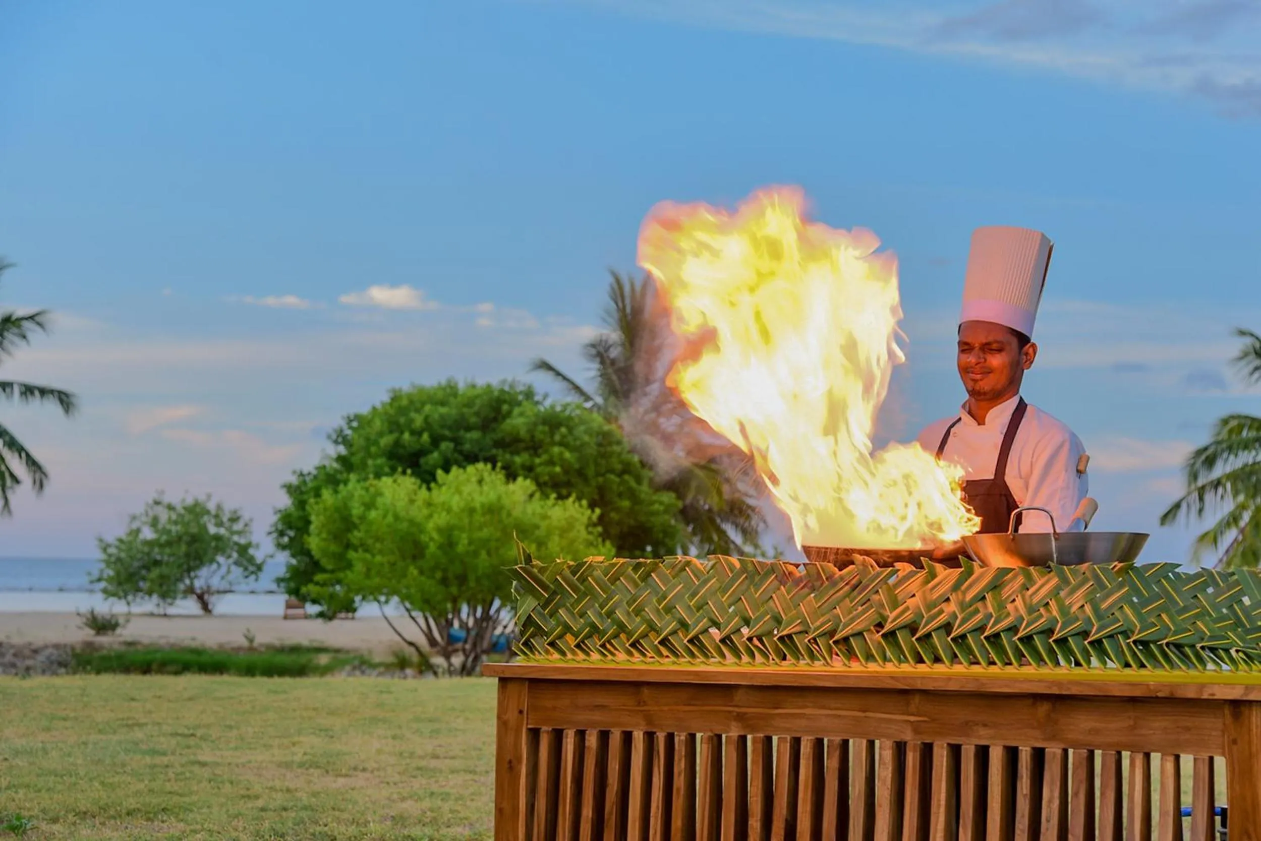 Restaurant/places to eat in Breeze Pasikudah