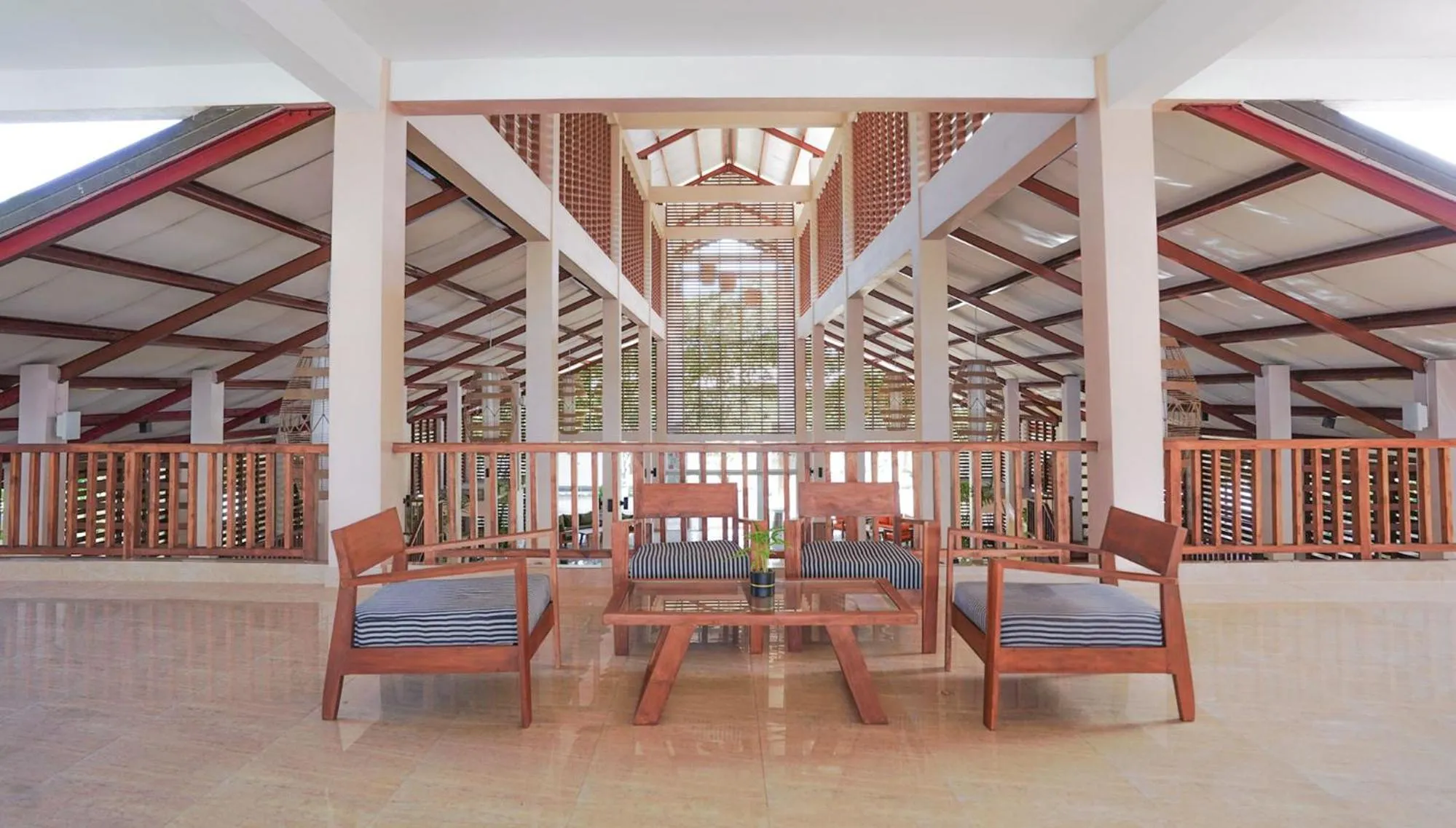 Seating area in Breeze Pasikudah