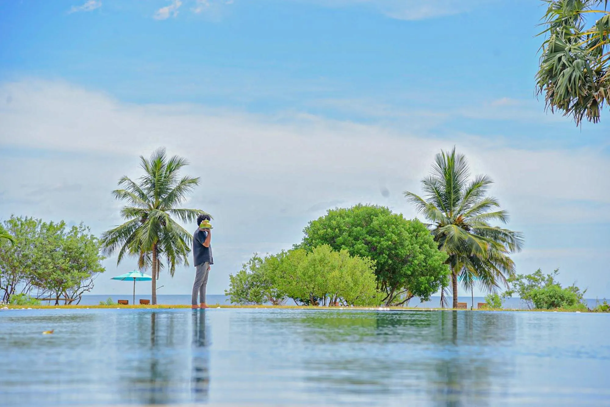 Pool view in Breeze Pasikudah