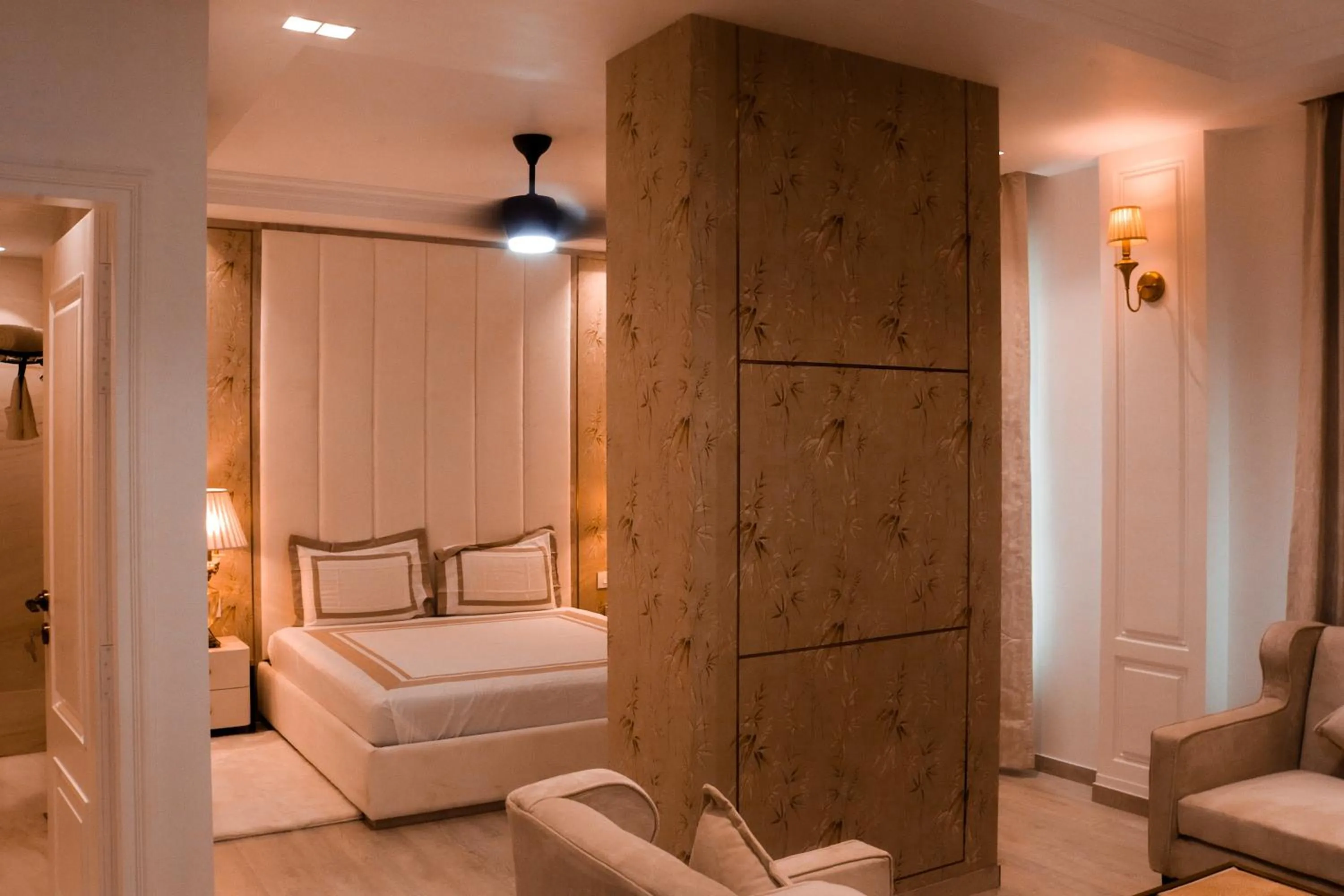 Bed in Royal 9 hotel & Banquet