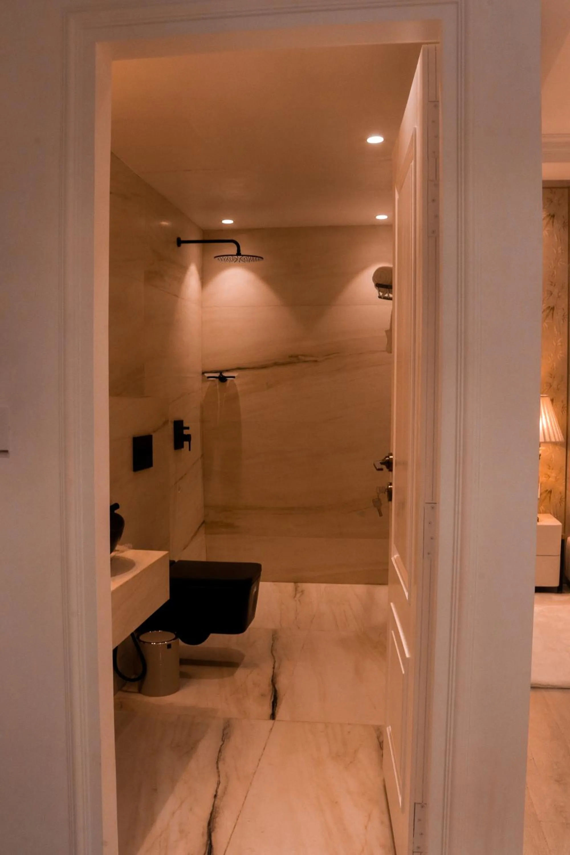 Bathroom in Royal 9 hotel & Banquet