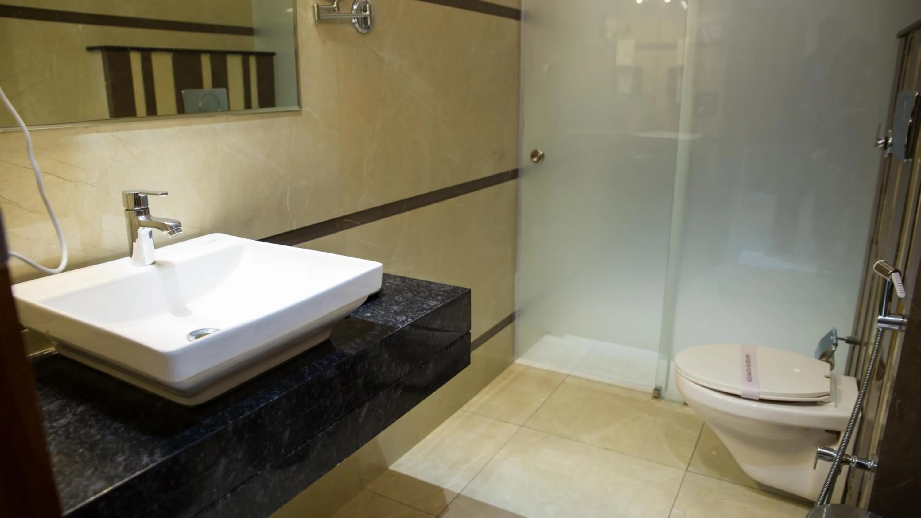 Bathroom in Royal 9 hotel & Banquet