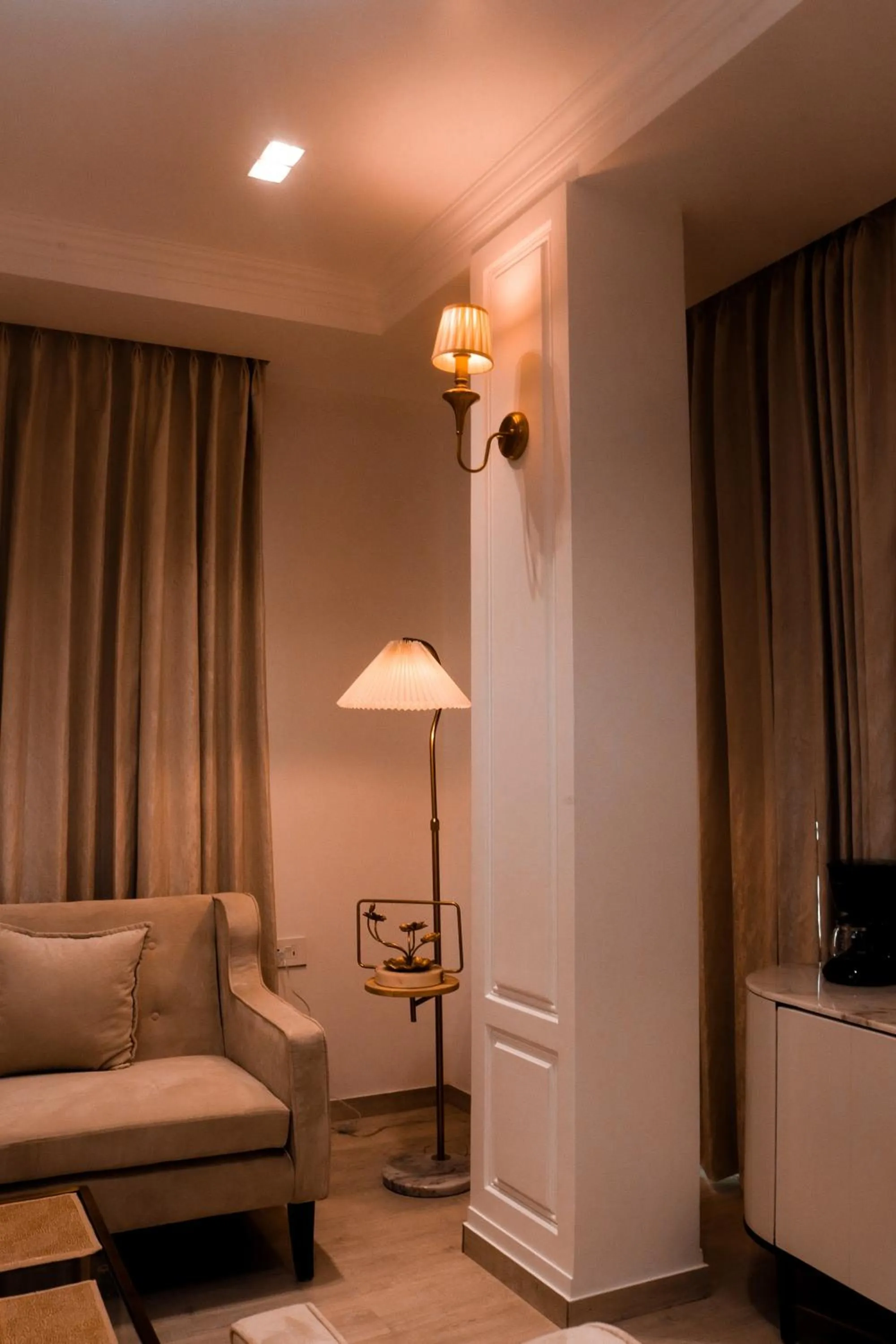 Living room in Royal 9 hotel & Banquet