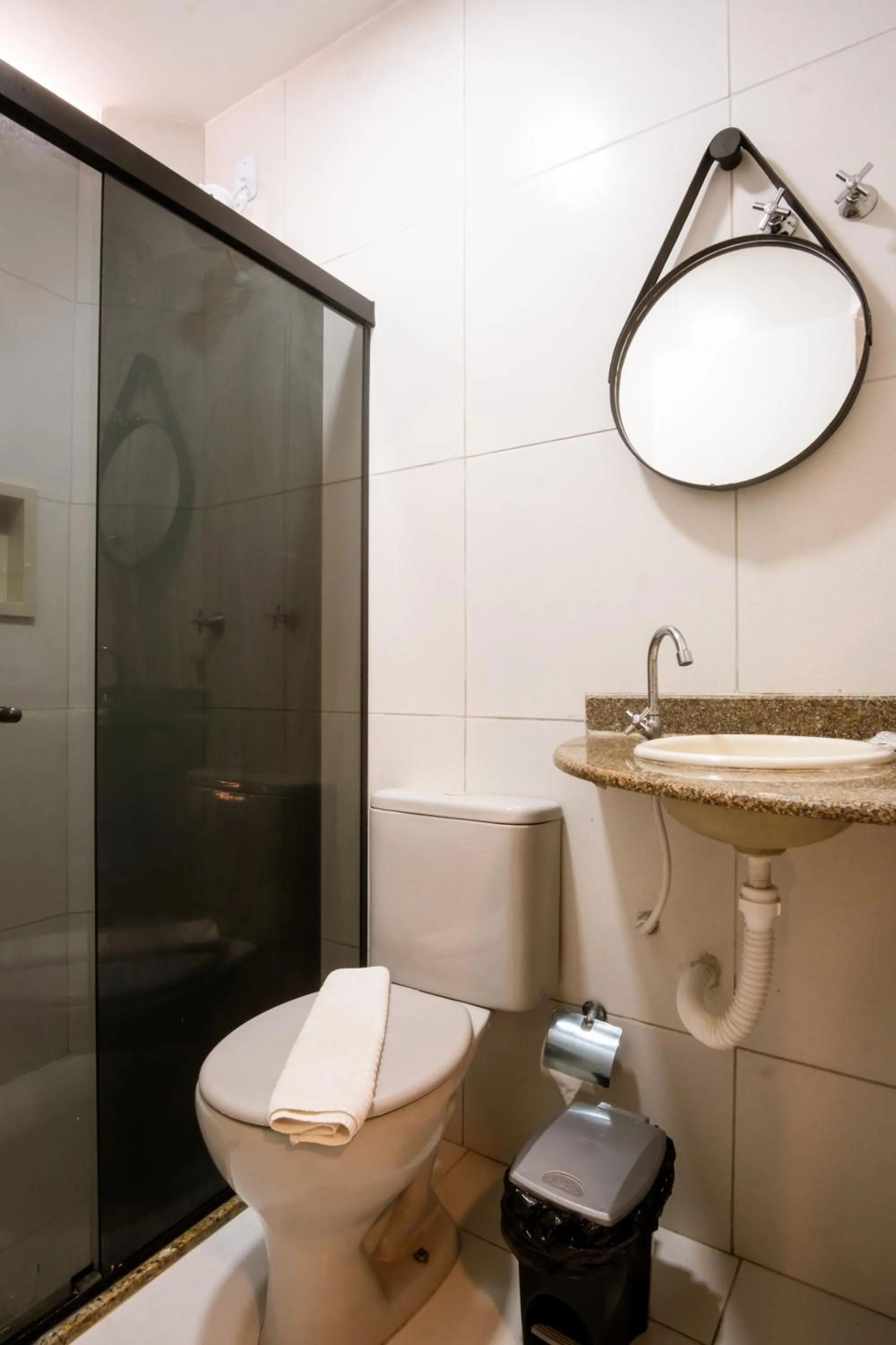 Shower in Marezzi Hotel Aracaju