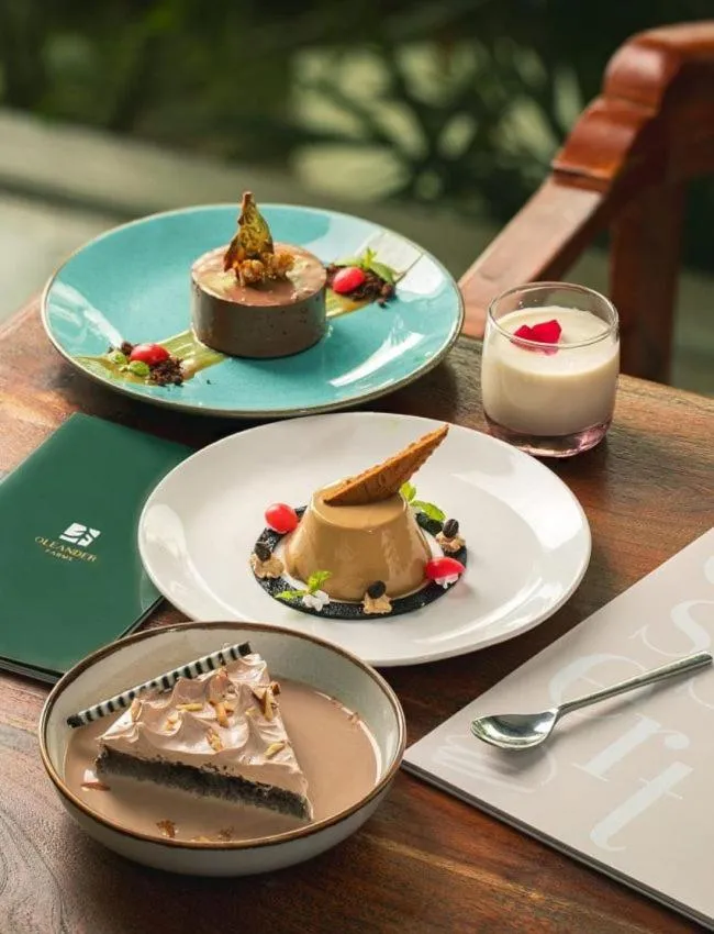 Restaurant/places to eat in Oleander Farms, Karjat