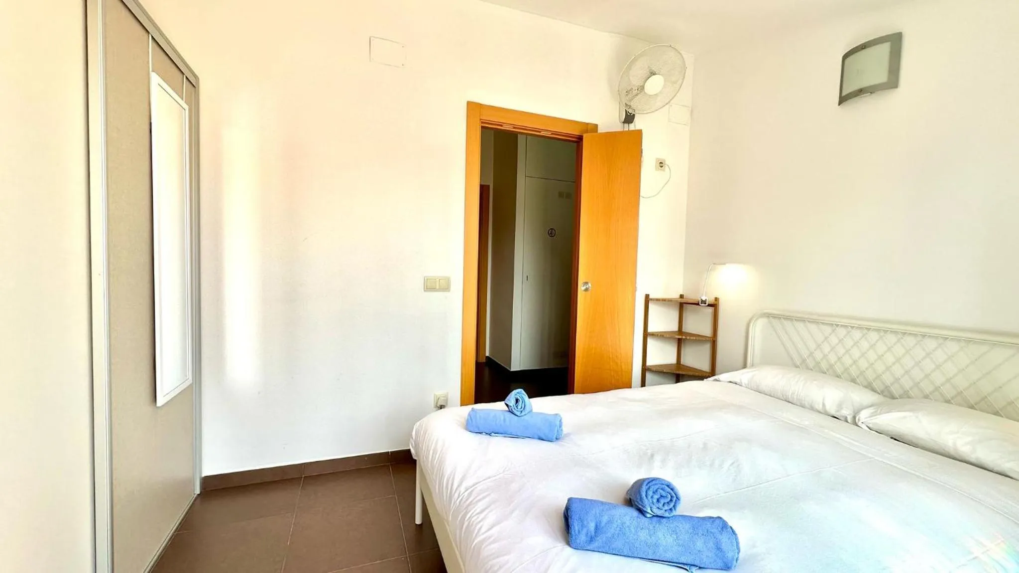 Property building, Bed in Blue sea apartment