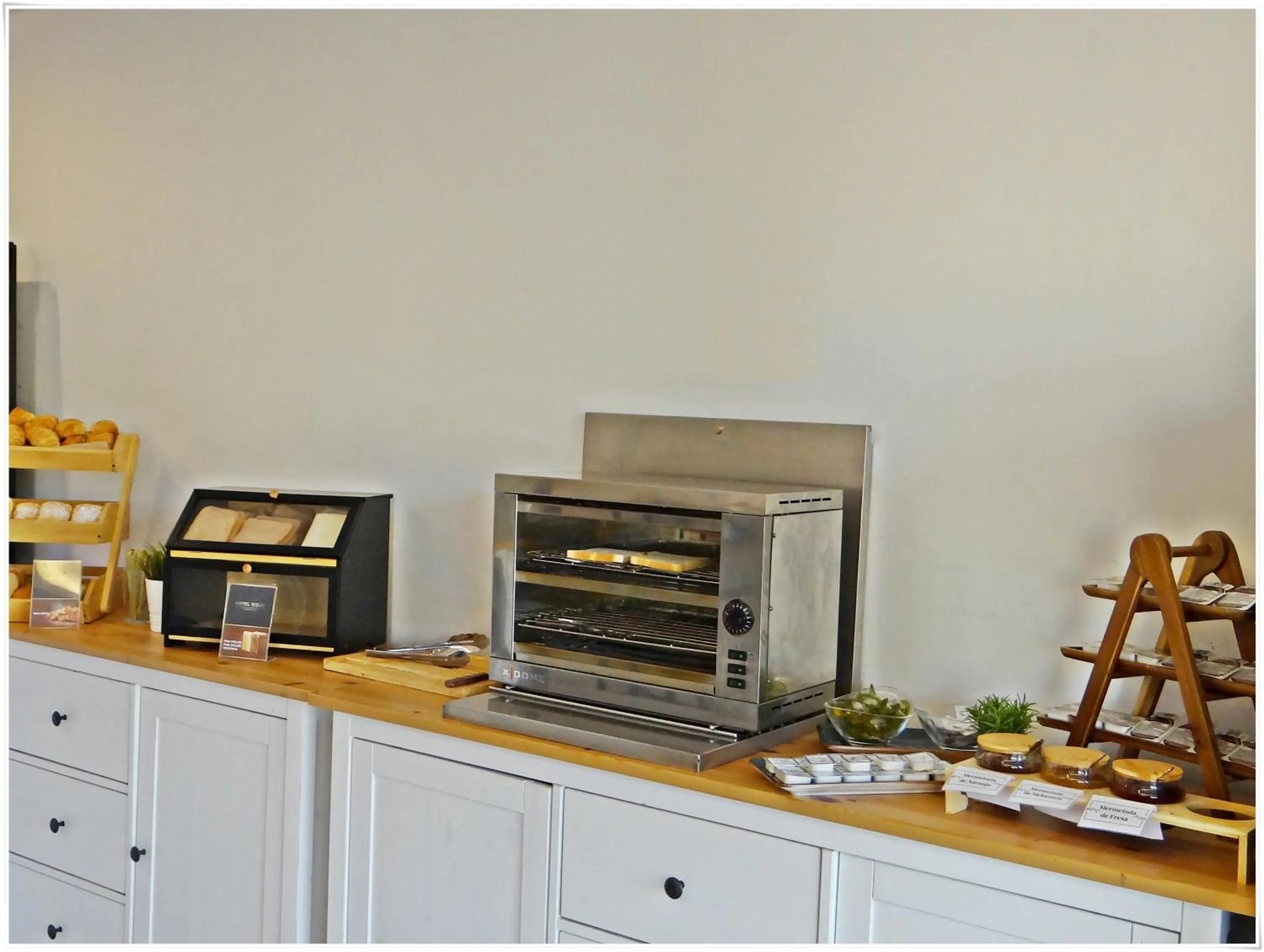 Restaurant/places to eat in Hotel Equo Aranjuez