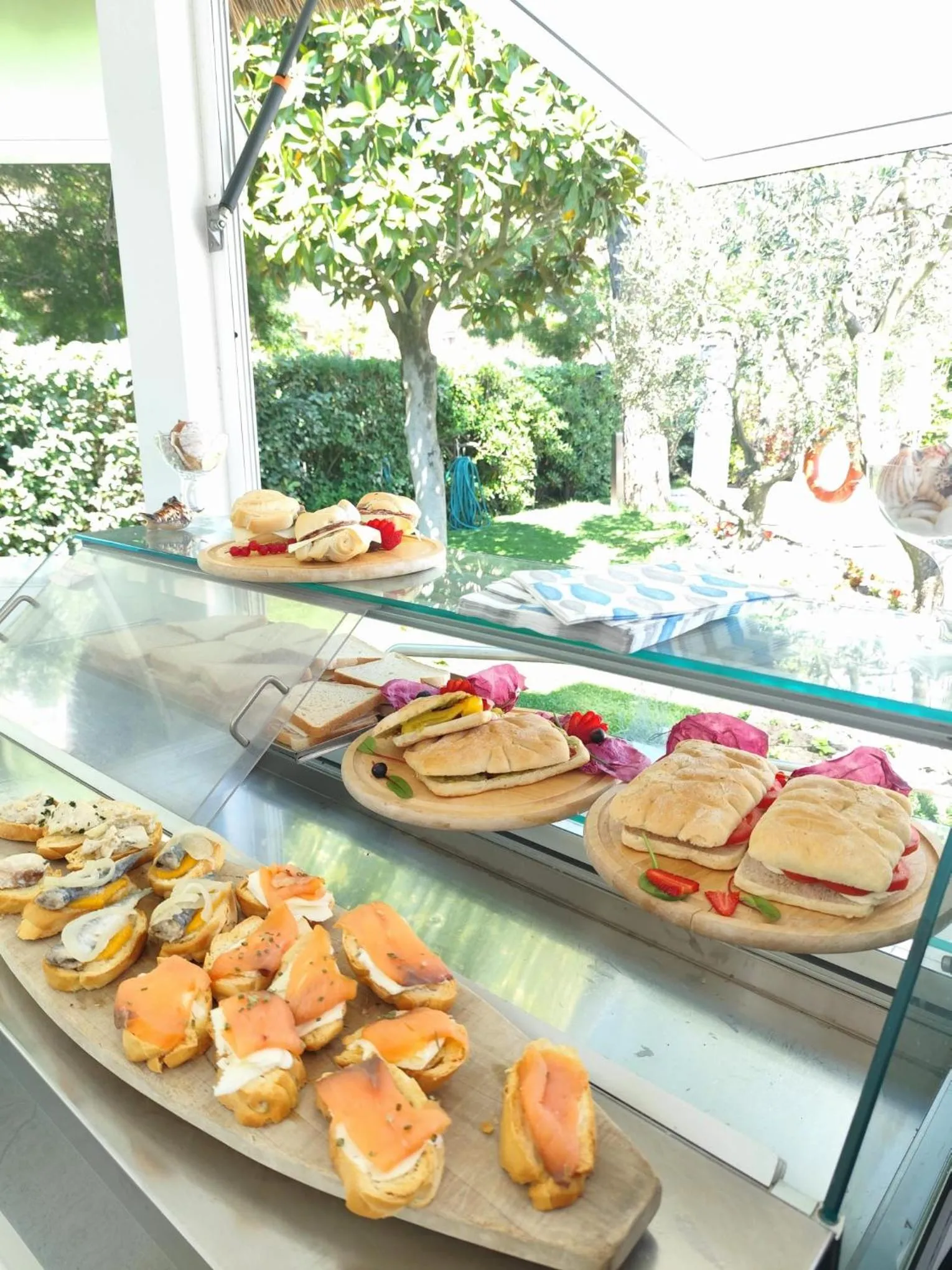 Swimming pool in Hotel Bristol