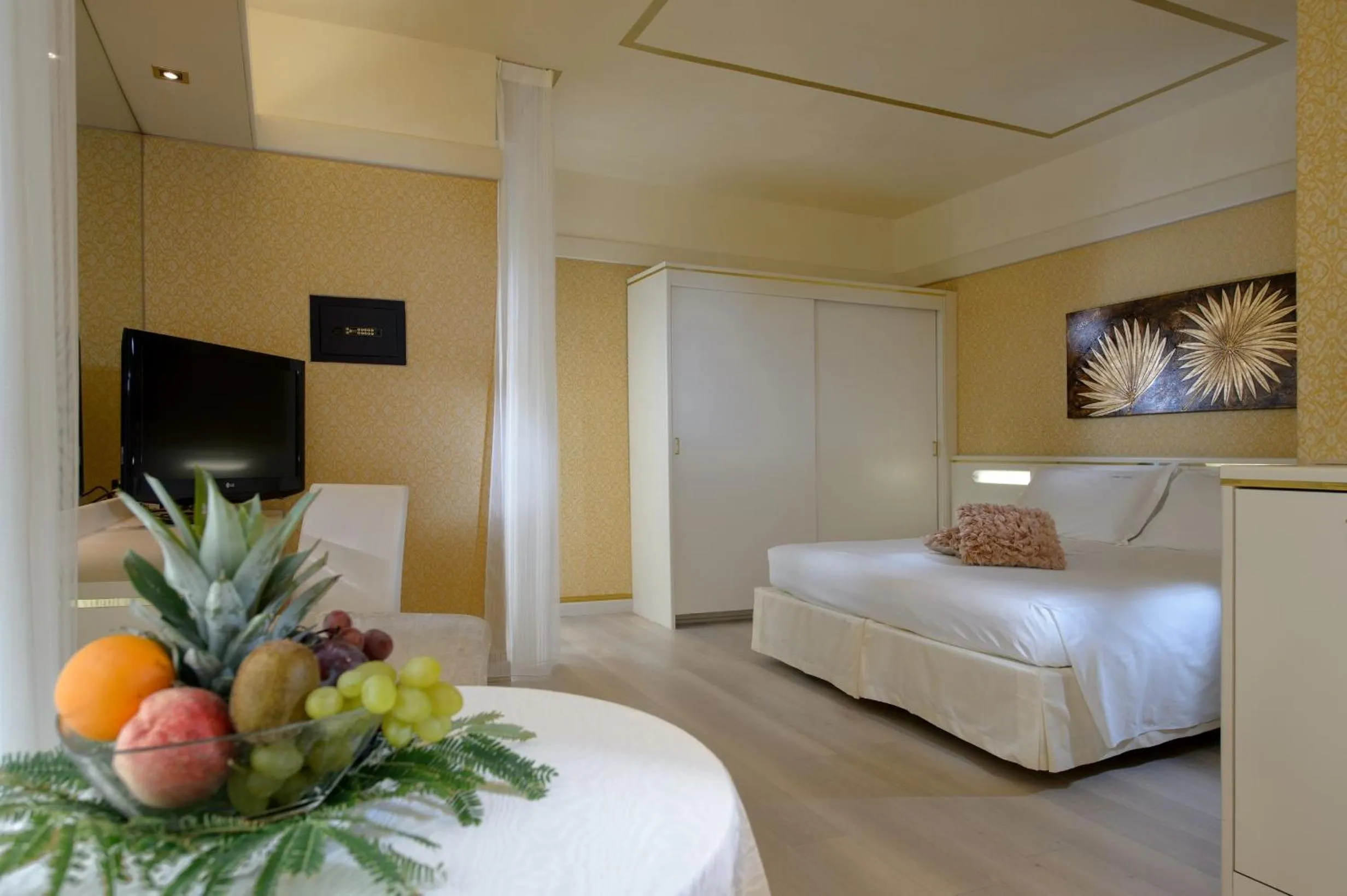 Bed in Hotel Bristol