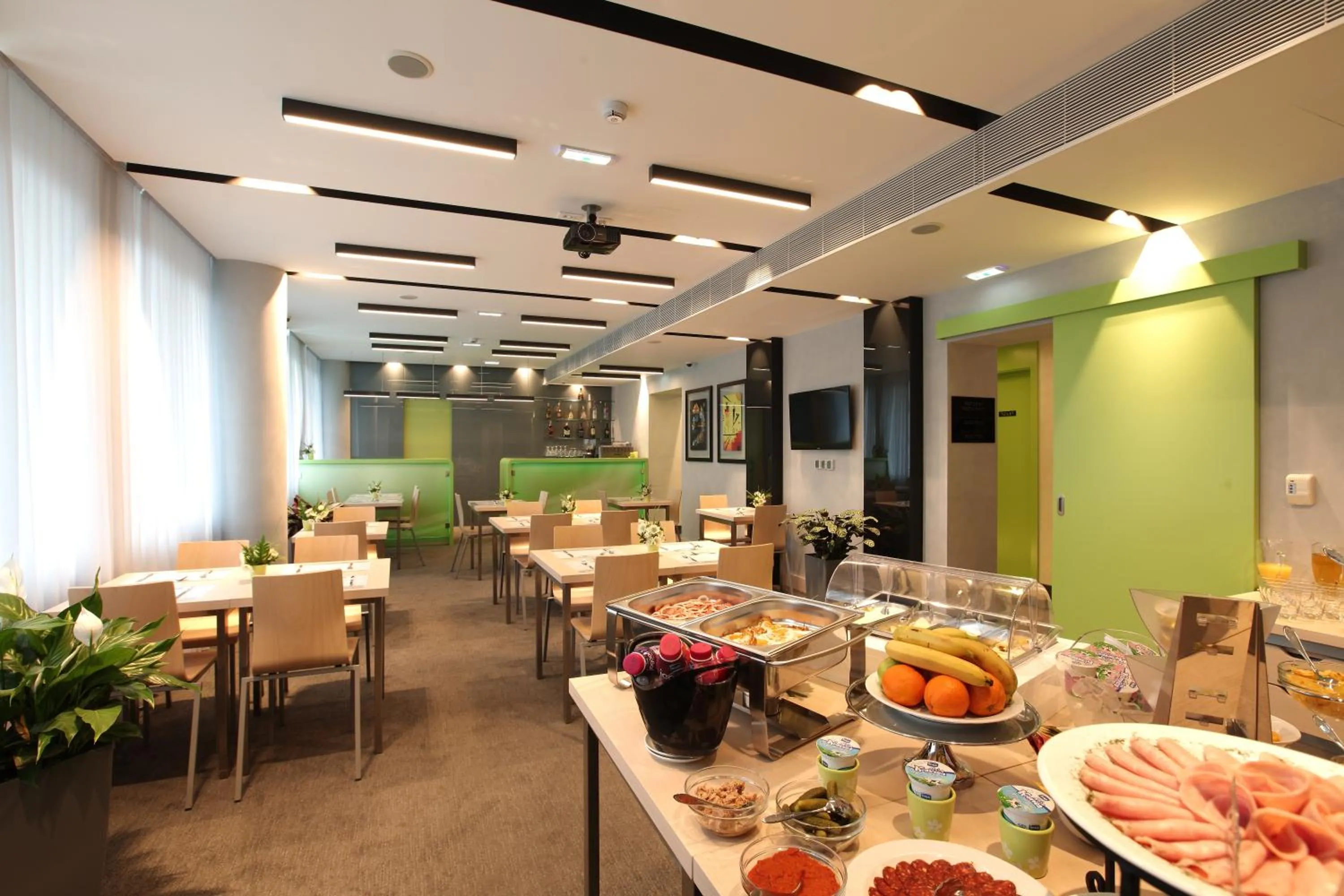 Food and drinks in Hotel Argo