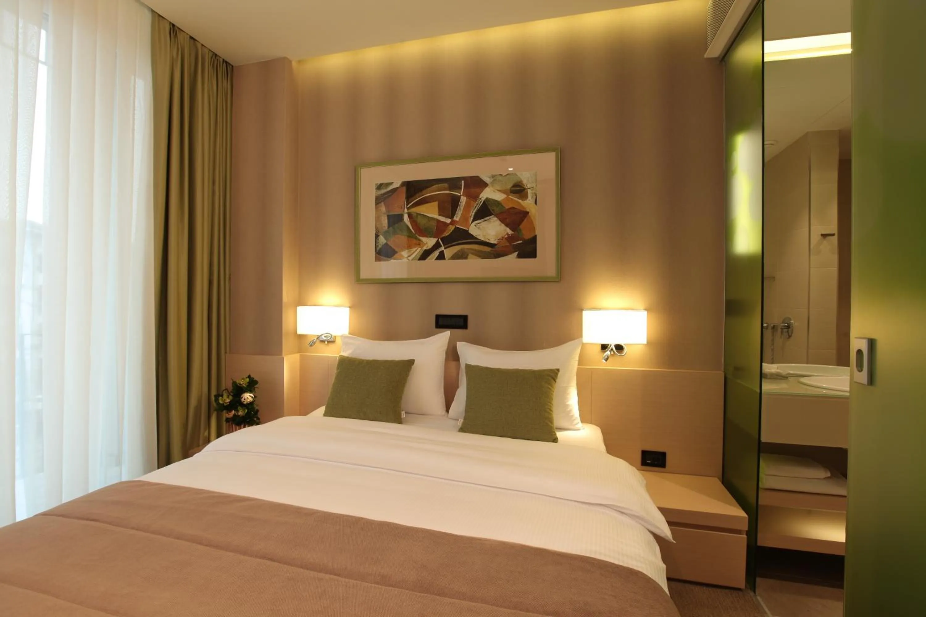 Photo of the whole room in Hotel Argo