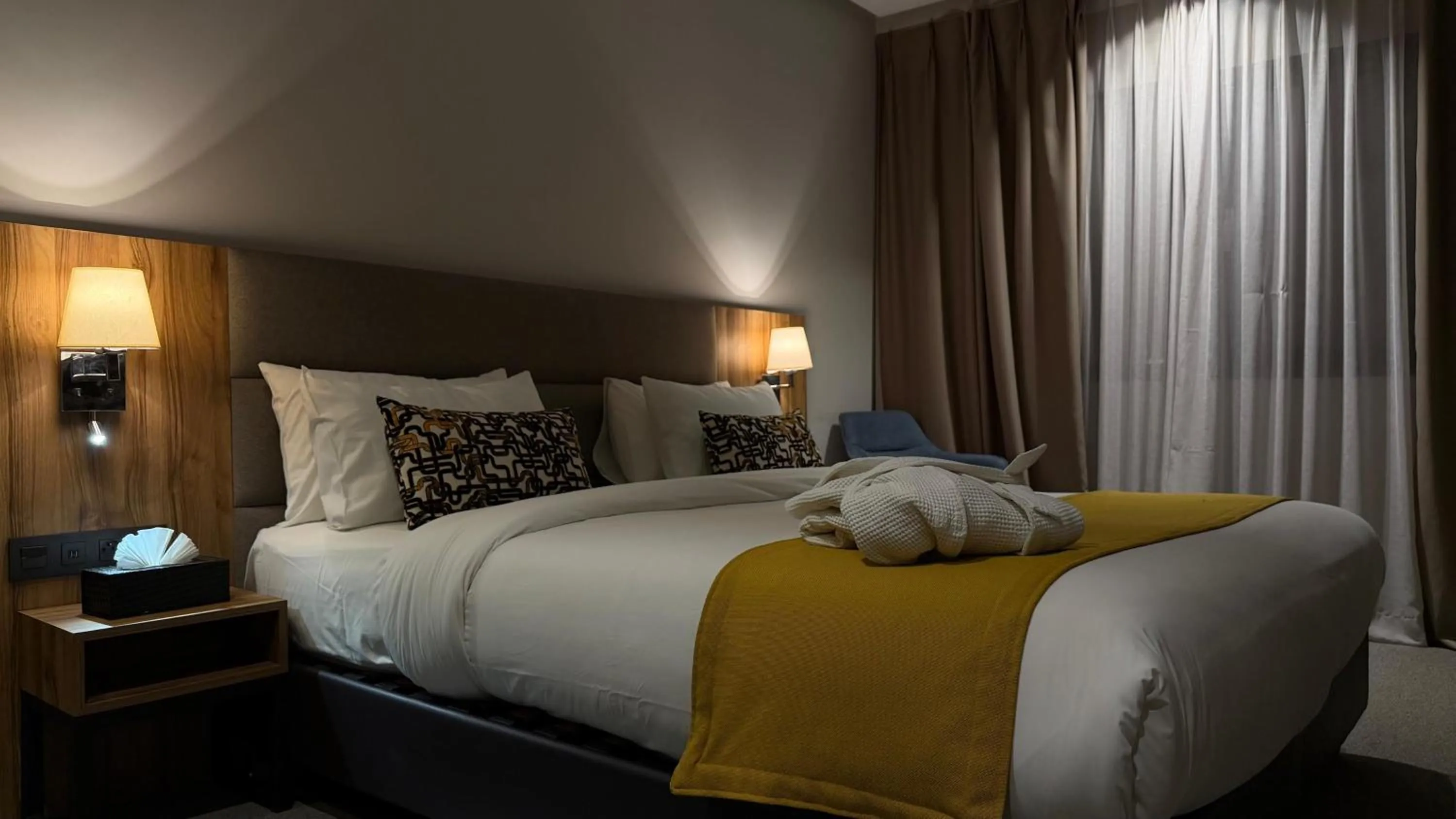 Bedroom, Bed in Urban Hotel & Spa