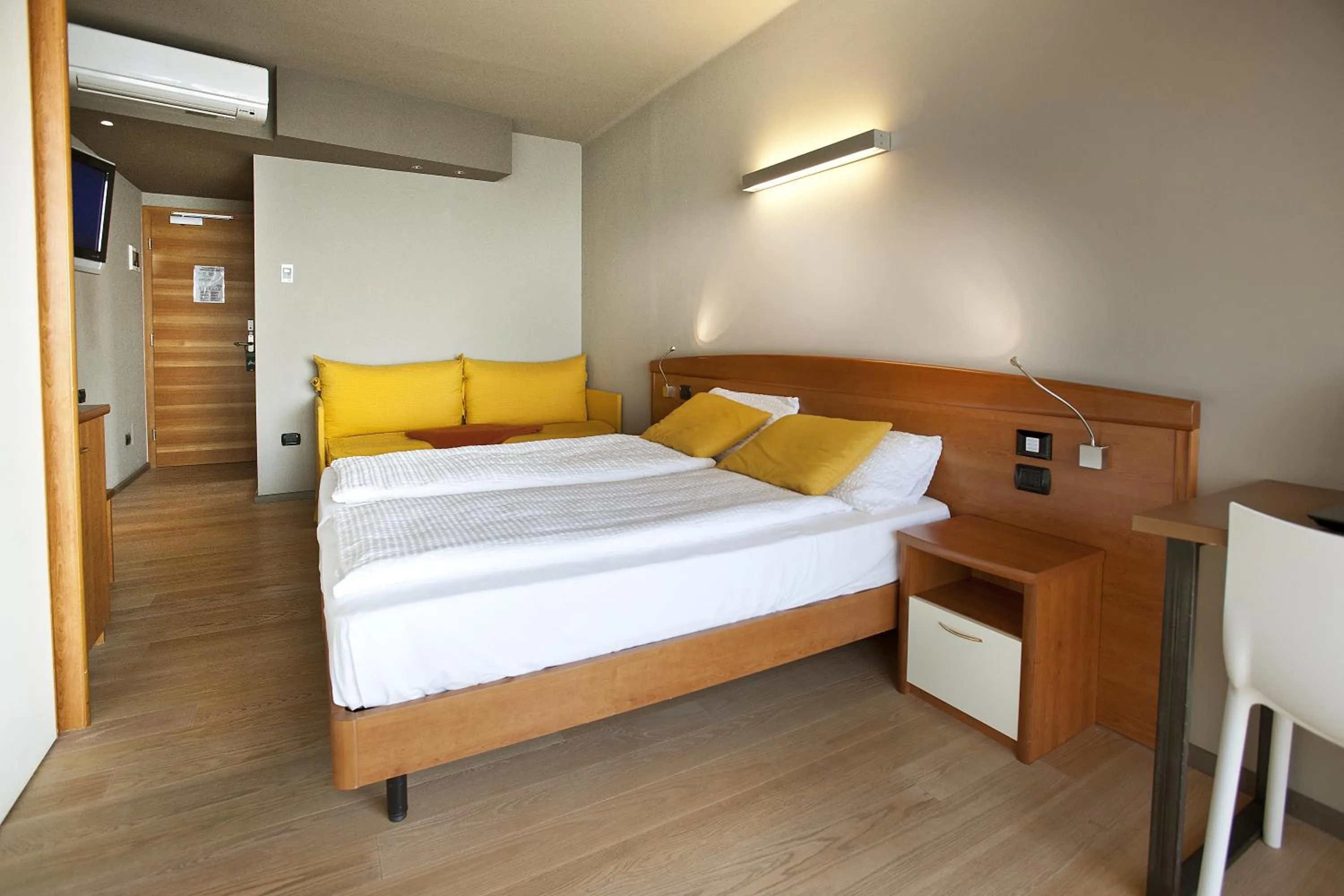 Bedroom, Bed in Ambienthotel Spiaggia