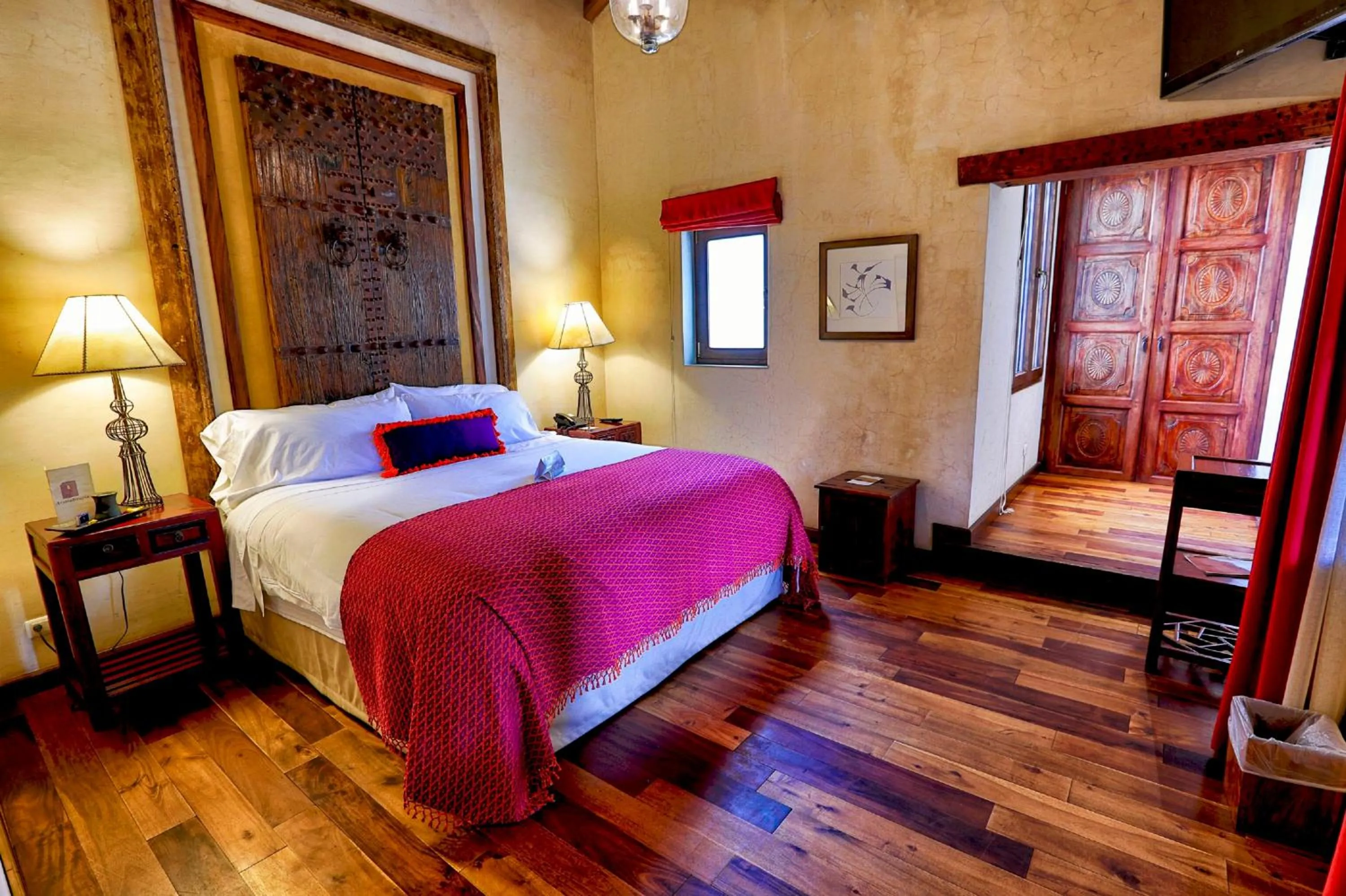 Photo of the whole room, Bed in Pensativo House Hotel