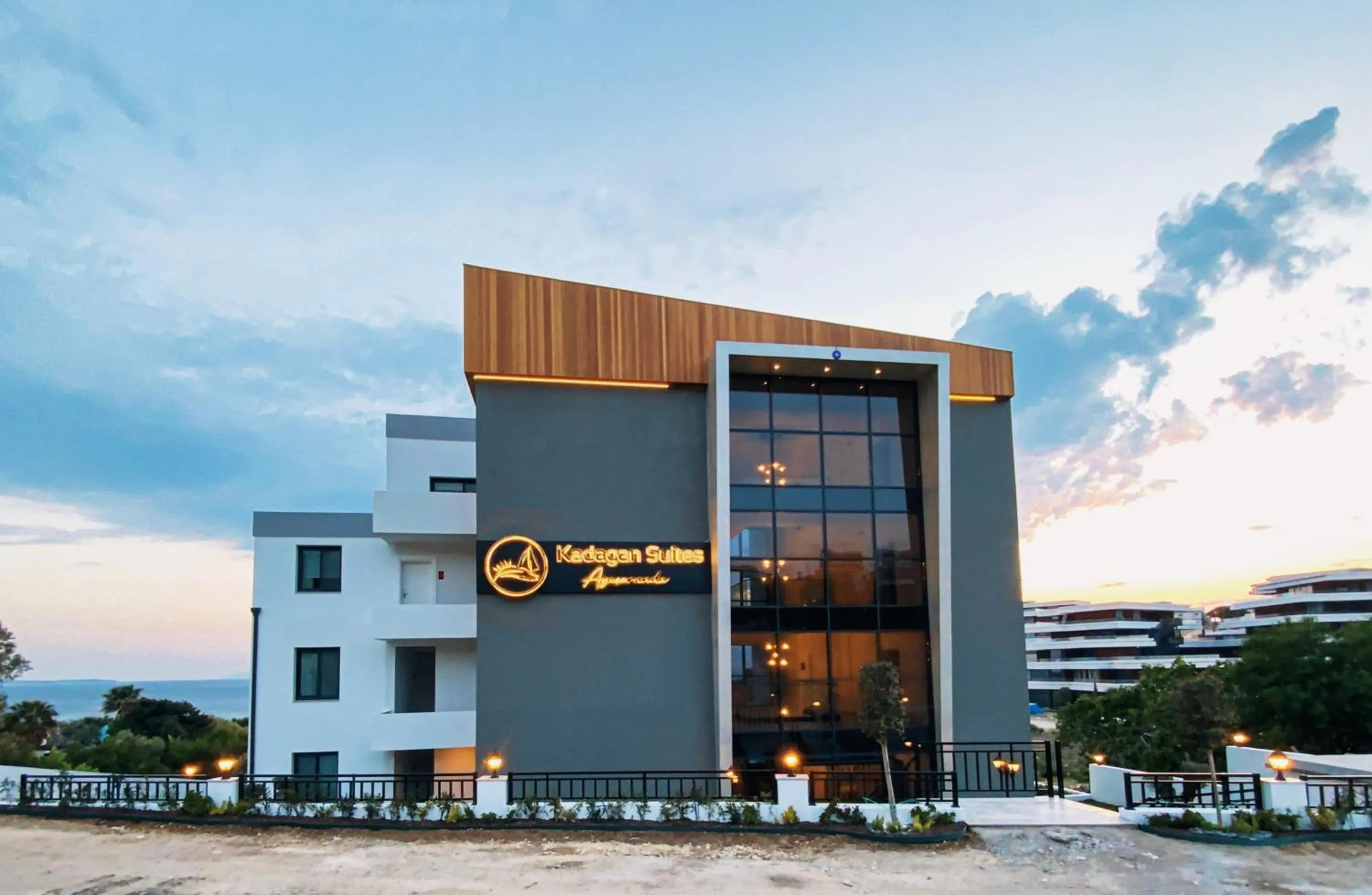 Property building in KADAGAN SUİTES AYASARANDA