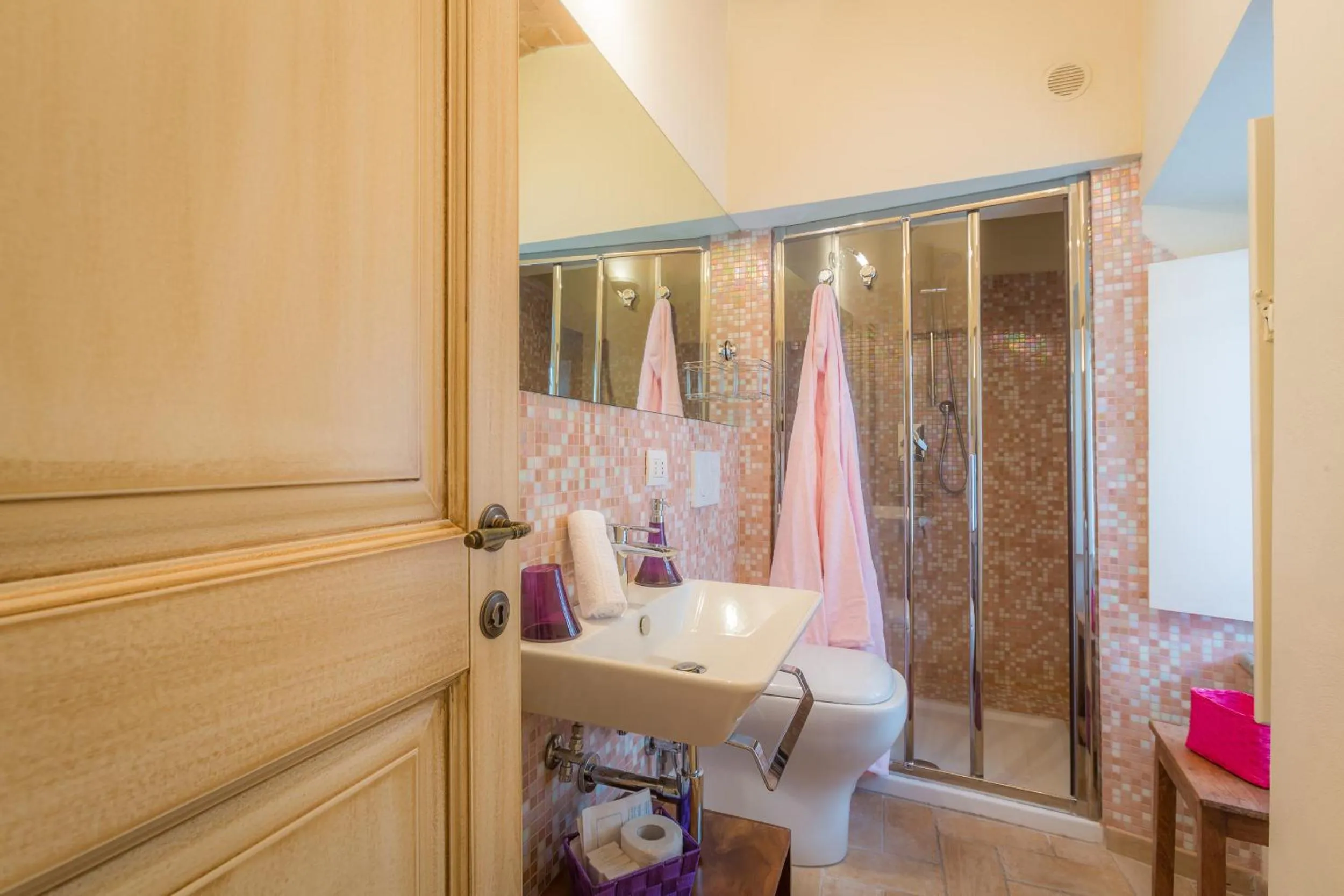 Bathroom in Viterbo Antica - centro storico