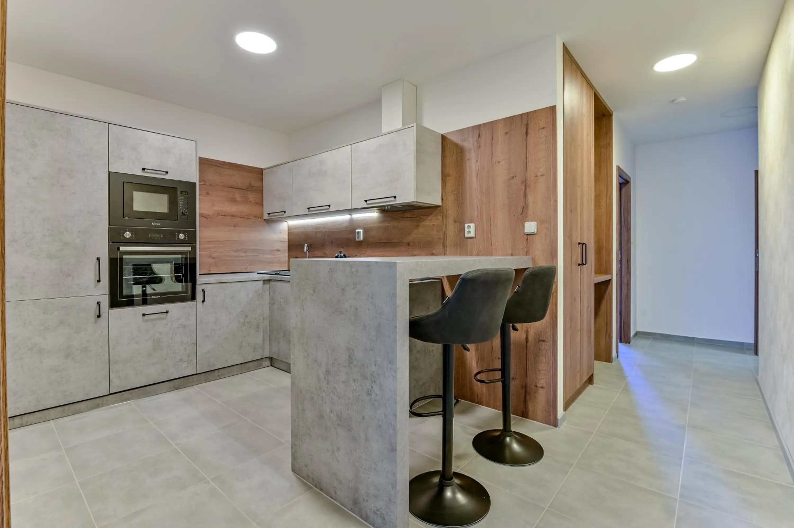 Kitchen or kitchenette in Hotel Stračena City