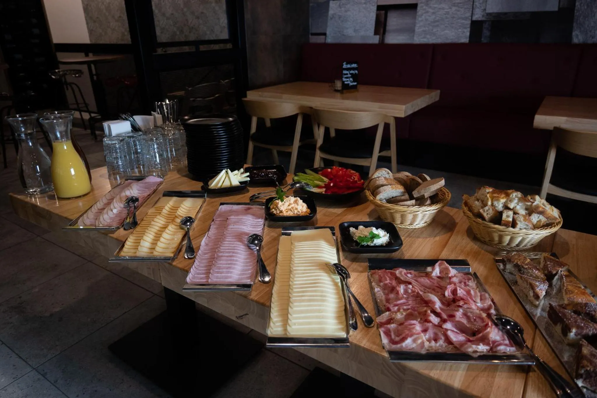 Breakfast in Hotel Stračena City