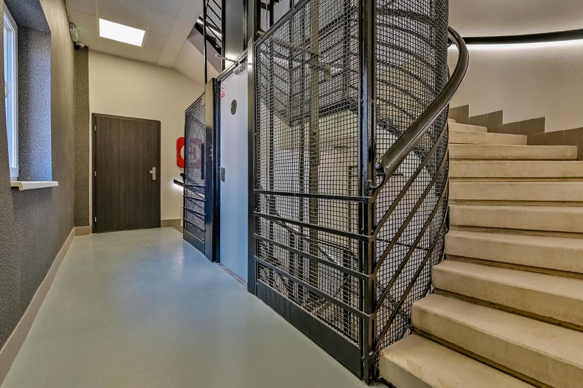 Property building in Hotel Stračena City