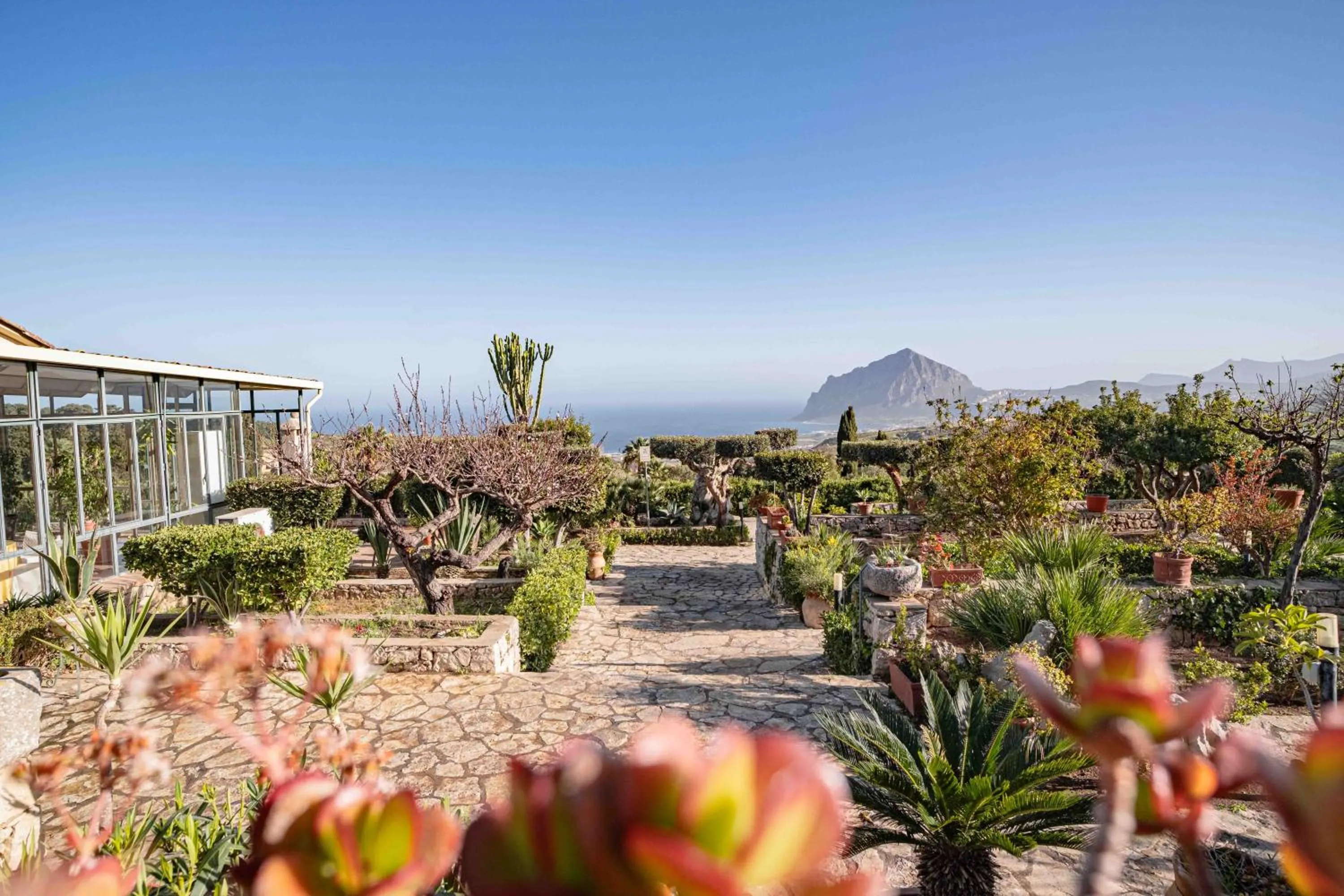 Spring in Hotel Baglio Santacroce