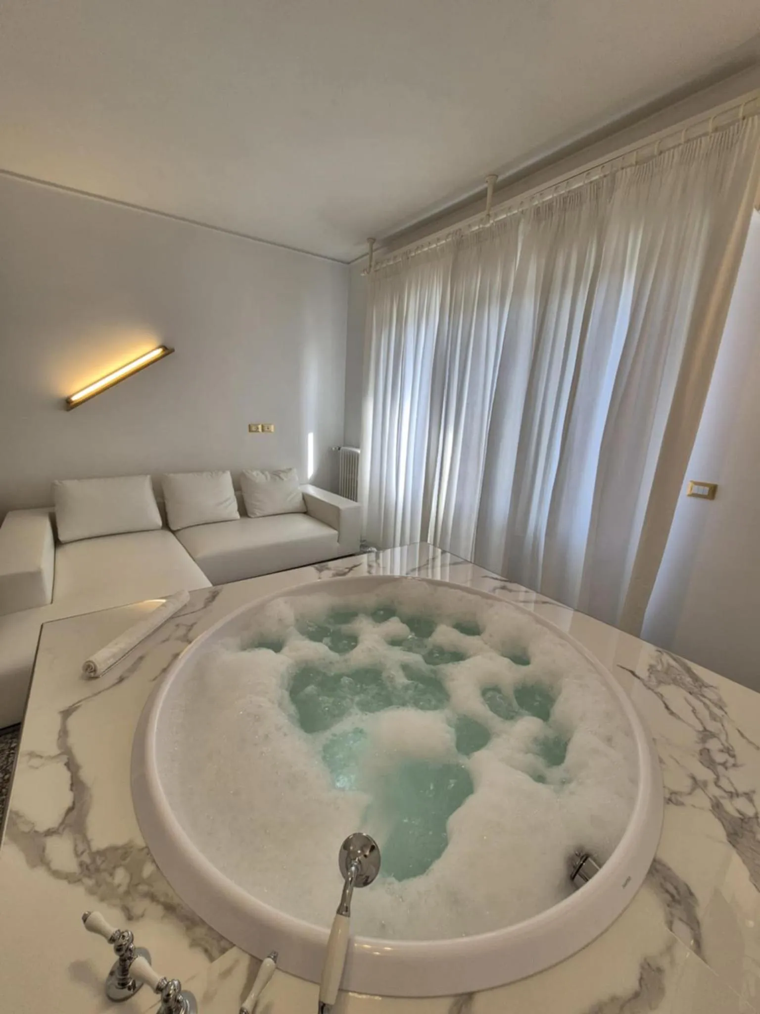 Hot Tub in Eveline Portosole Hotel