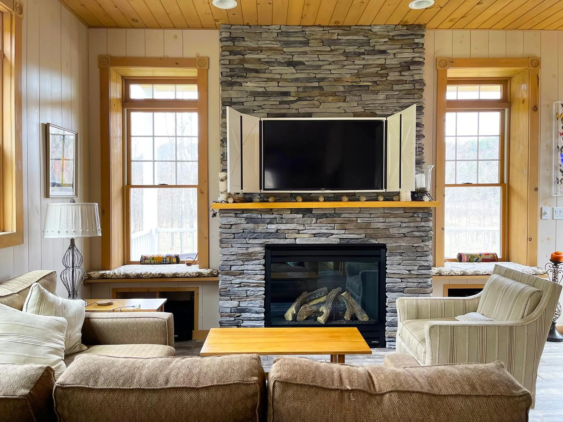 TV and multimedia in High Peaks Chalet