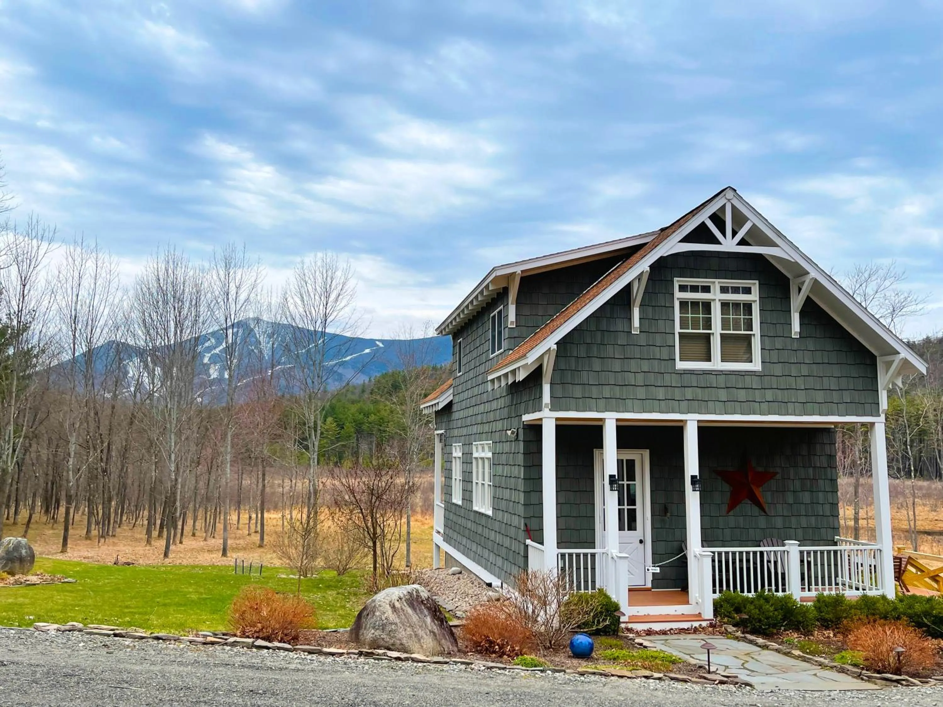 Property building in High Peaks Chalet