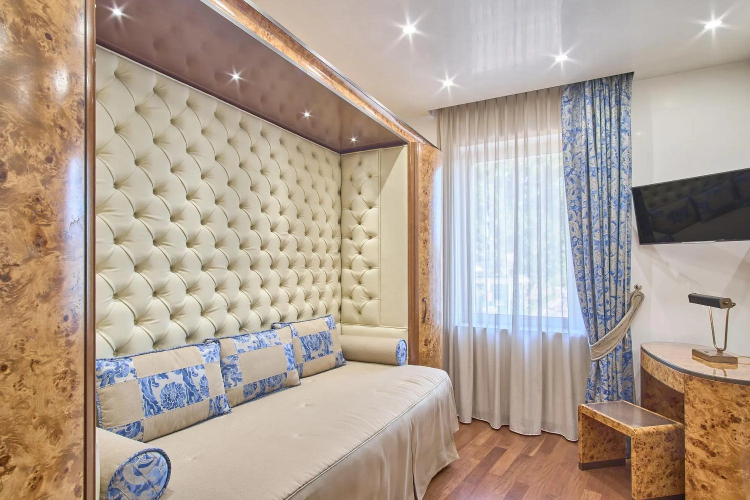 Bedroom, Bed in Hotel Santa Chiara