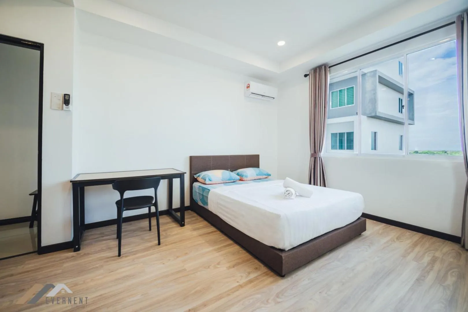 Bed in Serene Heights by Evernent