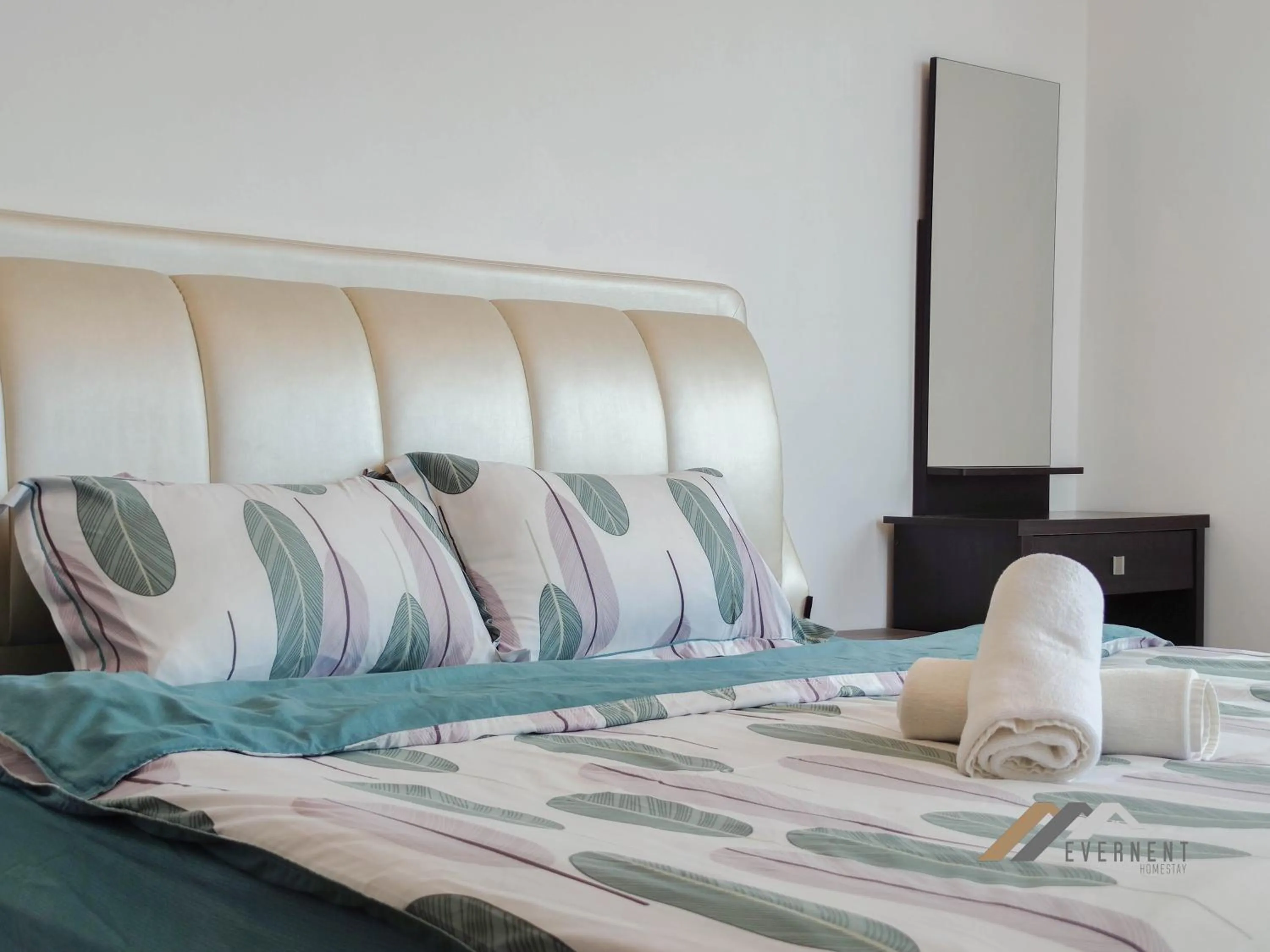 Bed in Serene Heights by Evernent