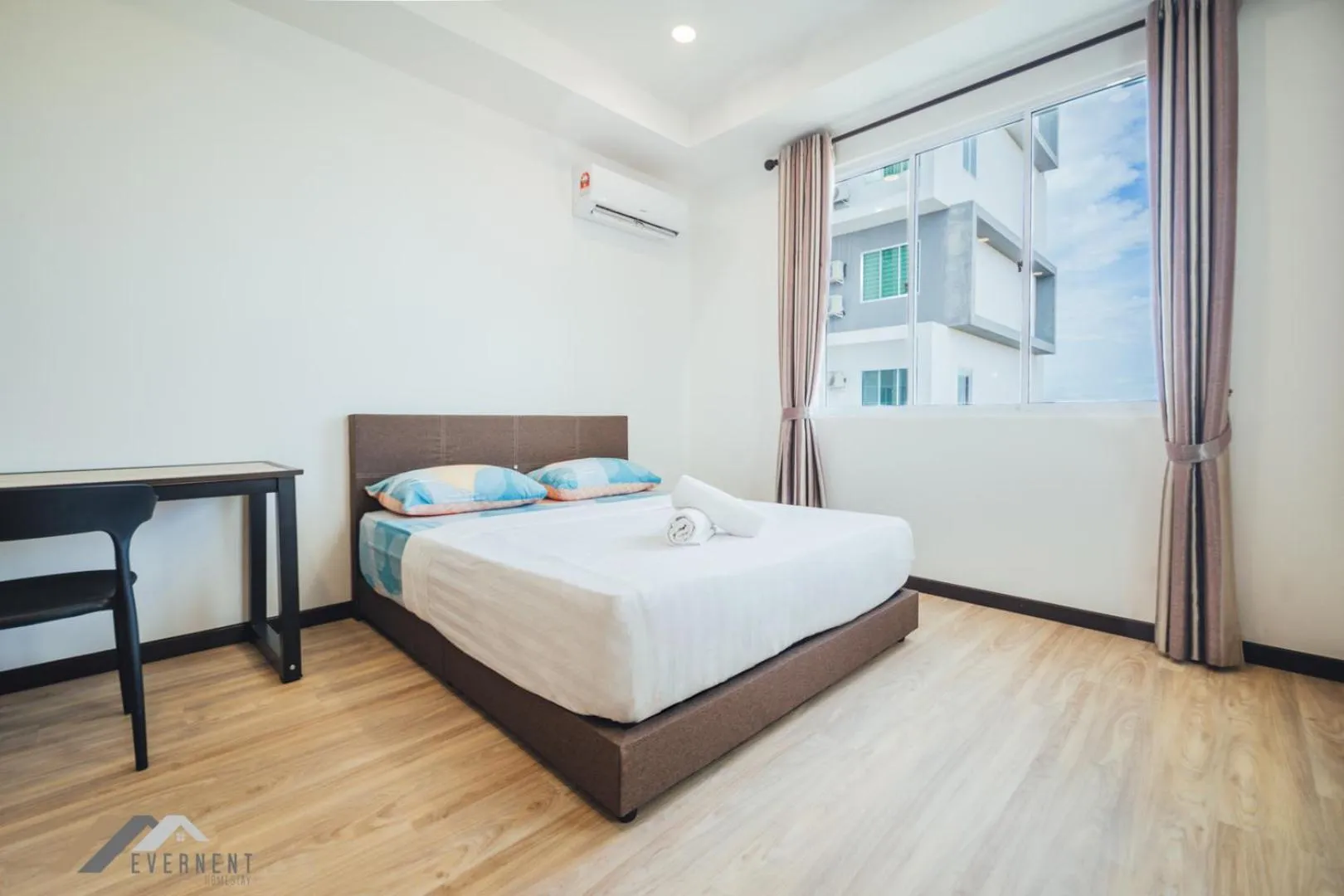 Bed in Serene Heights by Evernent