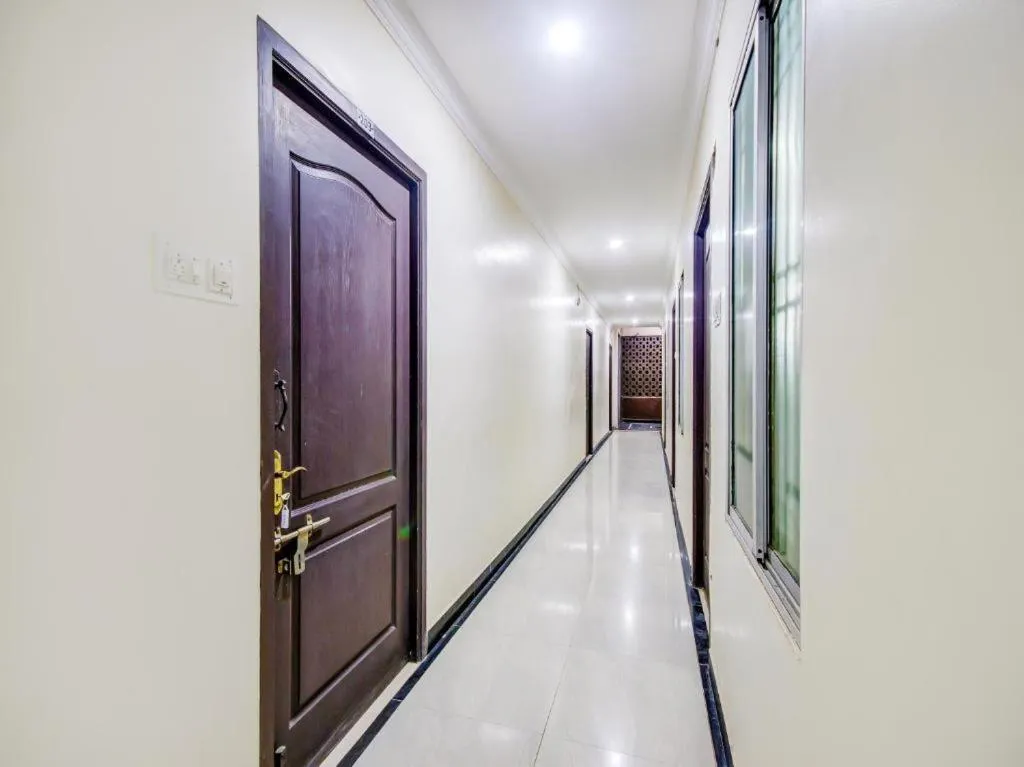 Property building in HOTEL ROYAL PARADISE