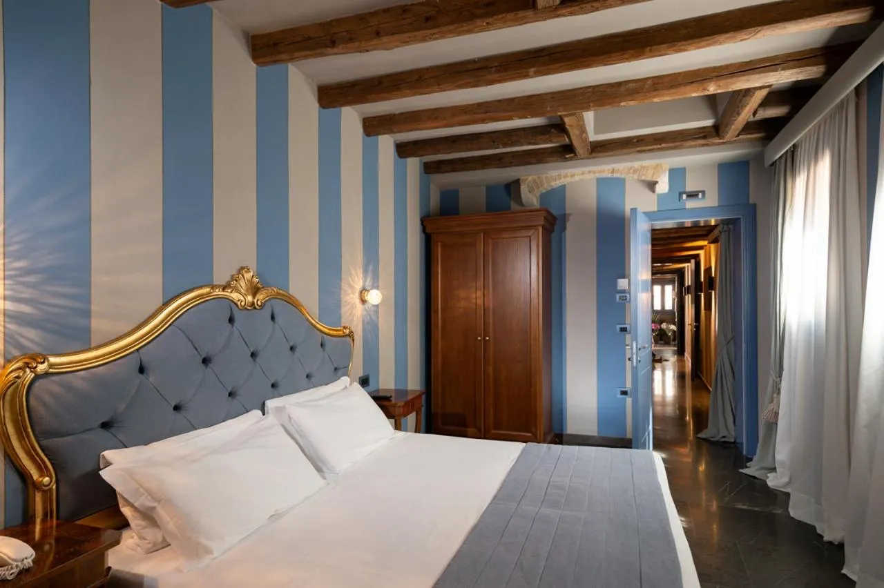 Bed in Hotel Tiziano