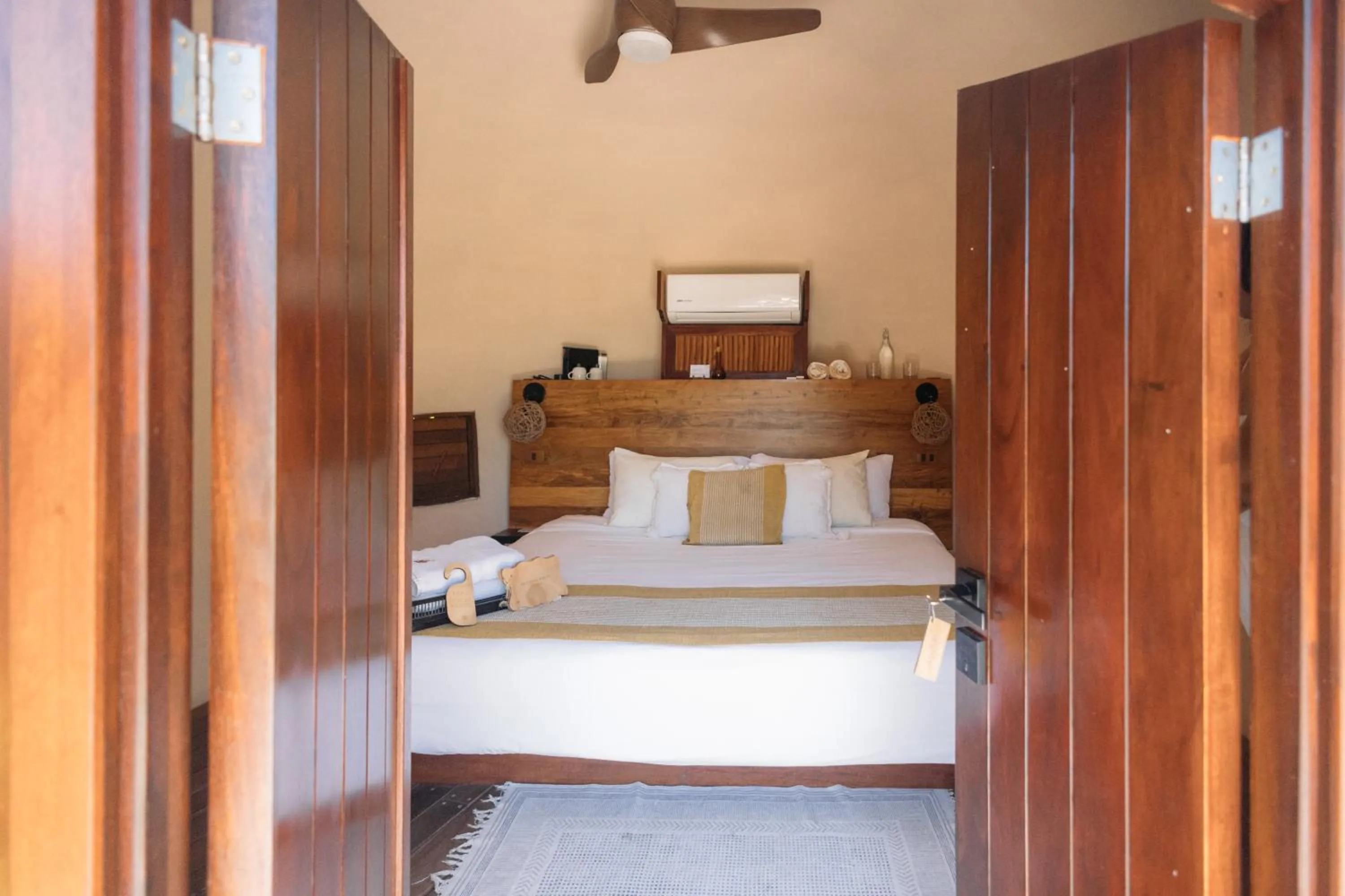 Bed in Casa Ku Hotel - Adults Only