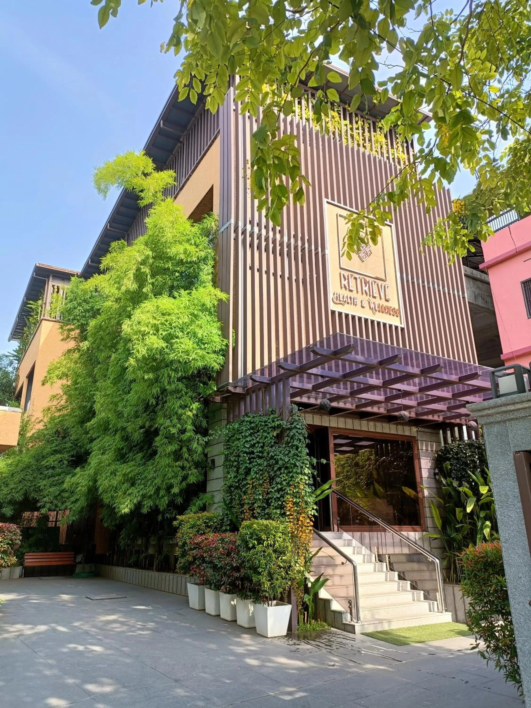 Property building in Retrieve Health & Wellness