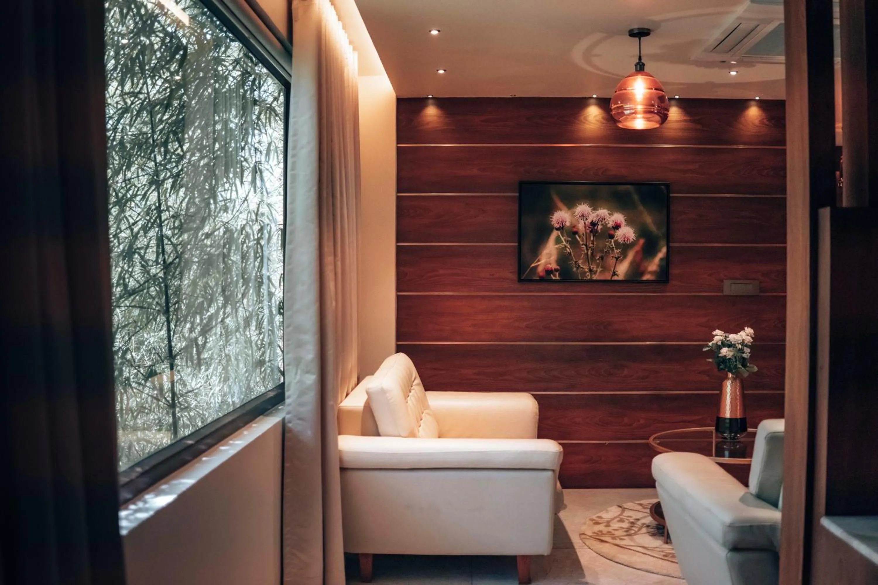 Seating area in Retrieve Health & Wellness