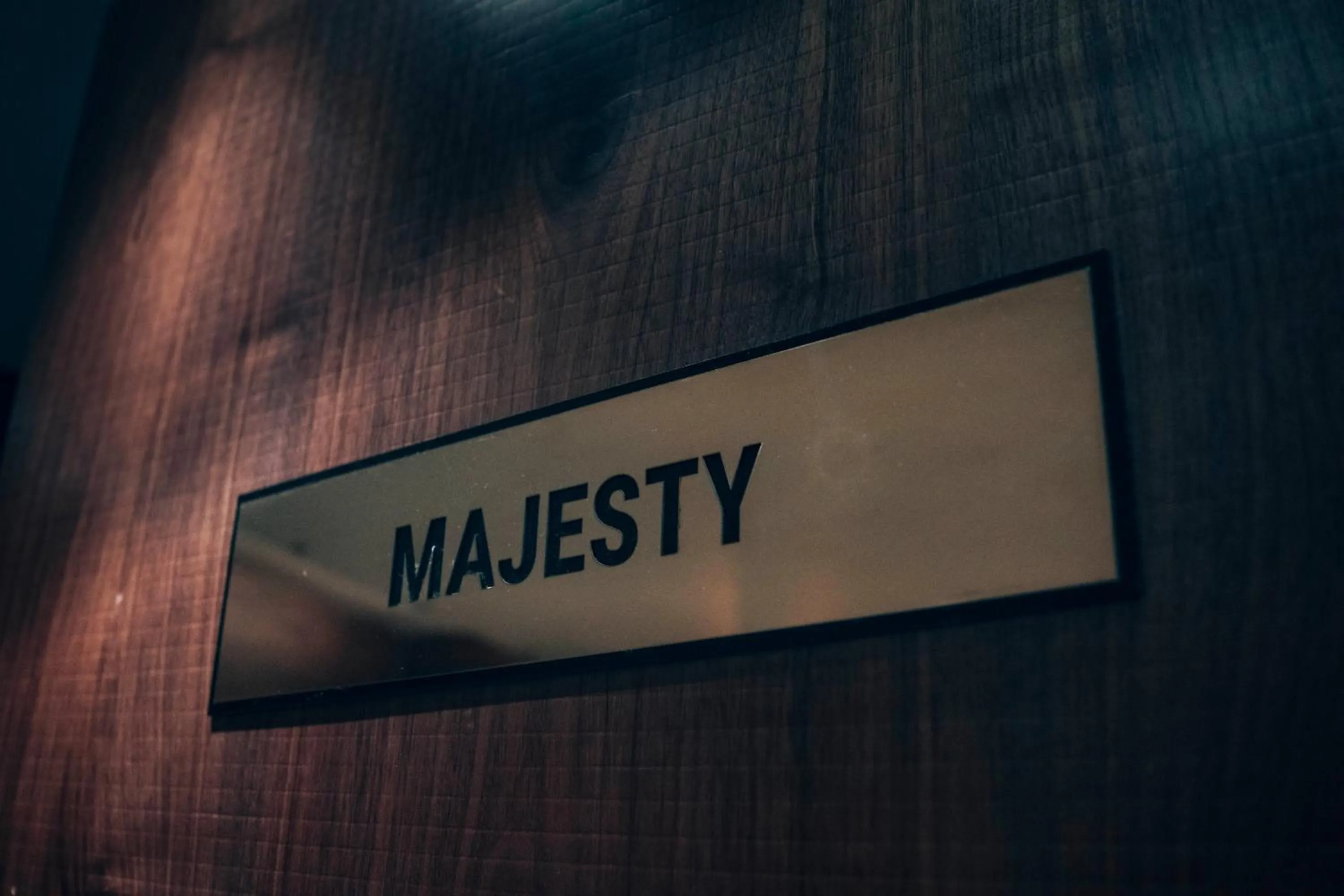 Logo/Certificate/Sign in Retrieve Health & Wellness