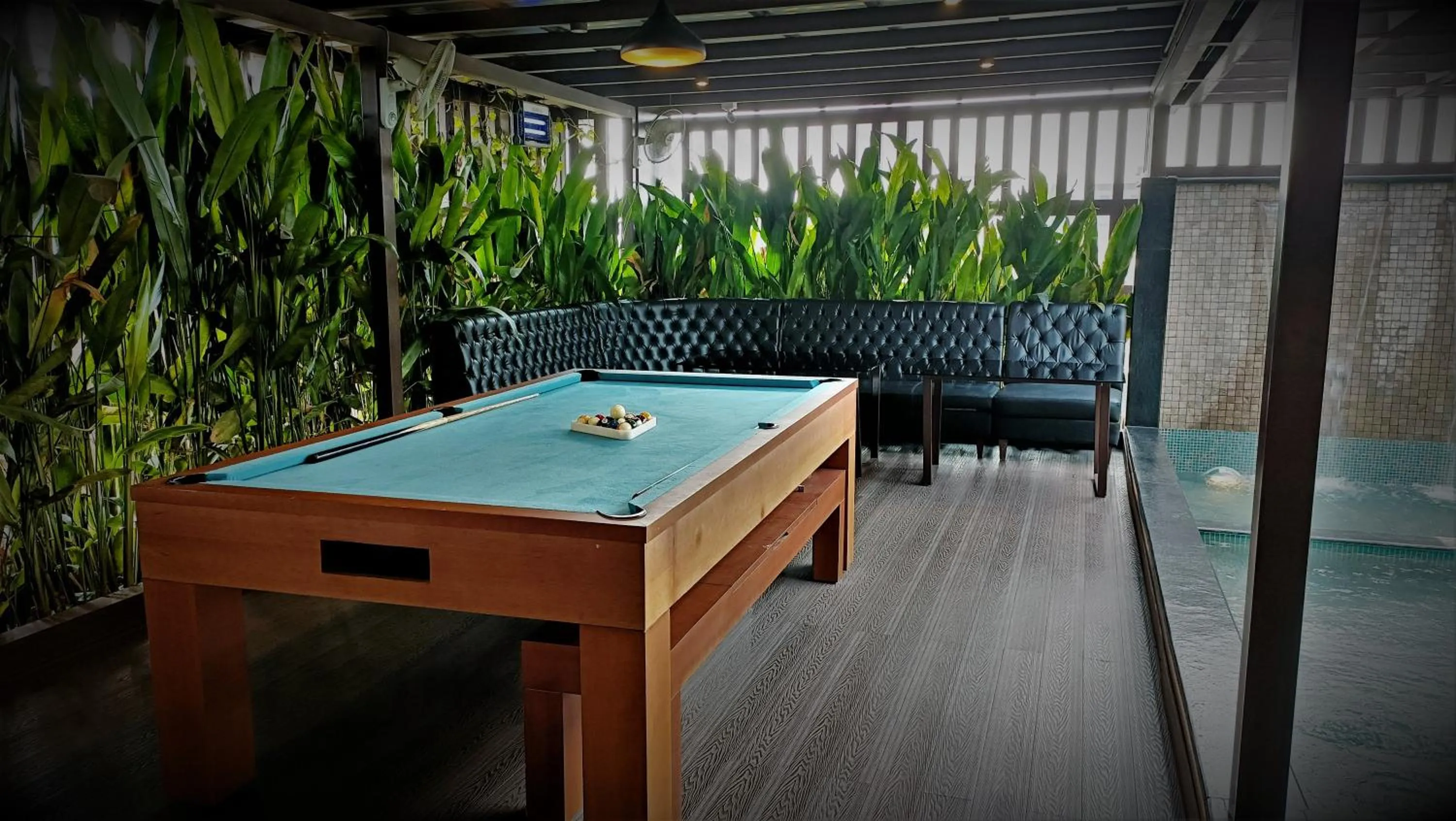 Restaurant/places to eat in Retrieve Health & Wellness