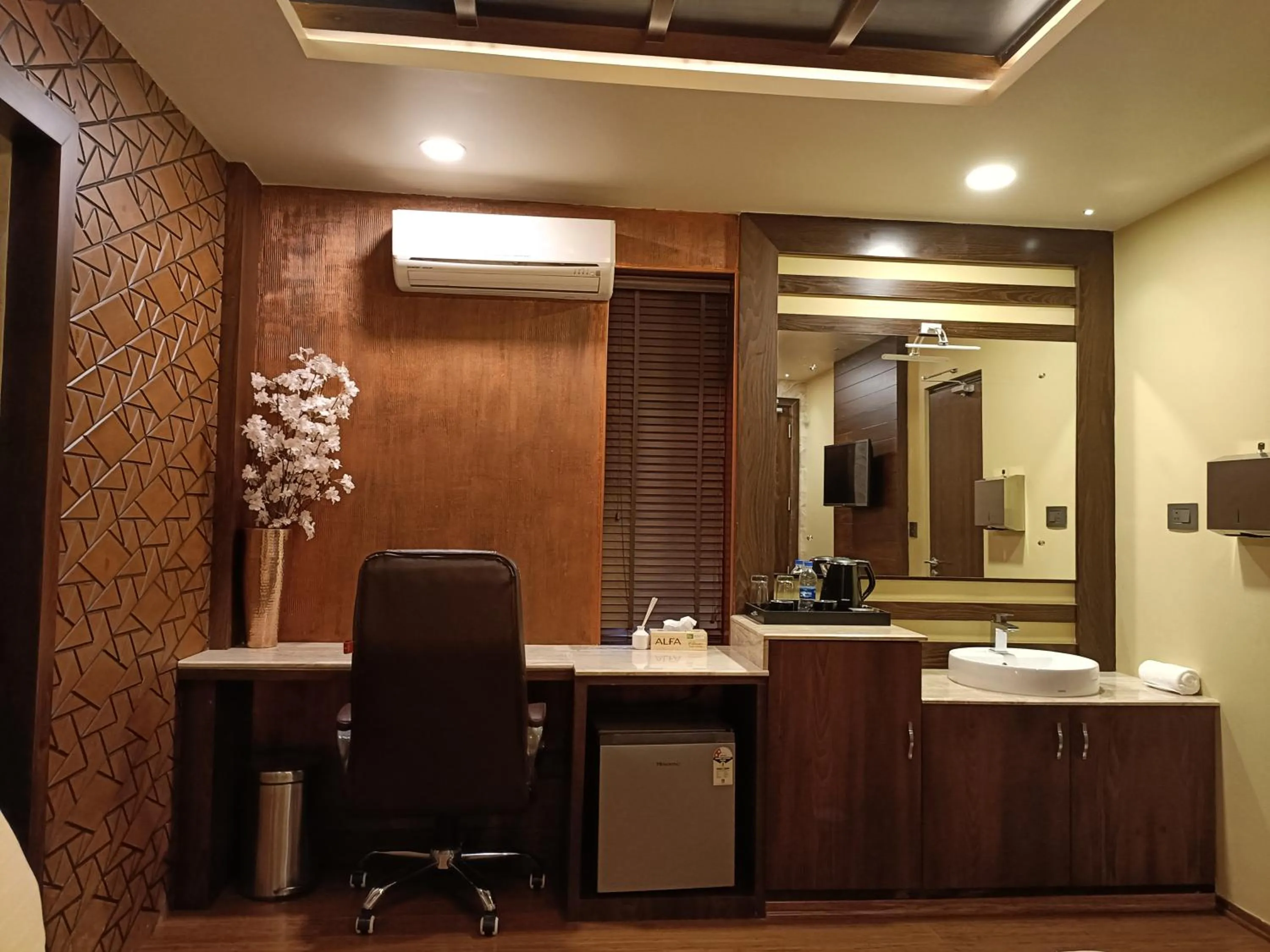 air conditioner in Retrieve Health & Wellness