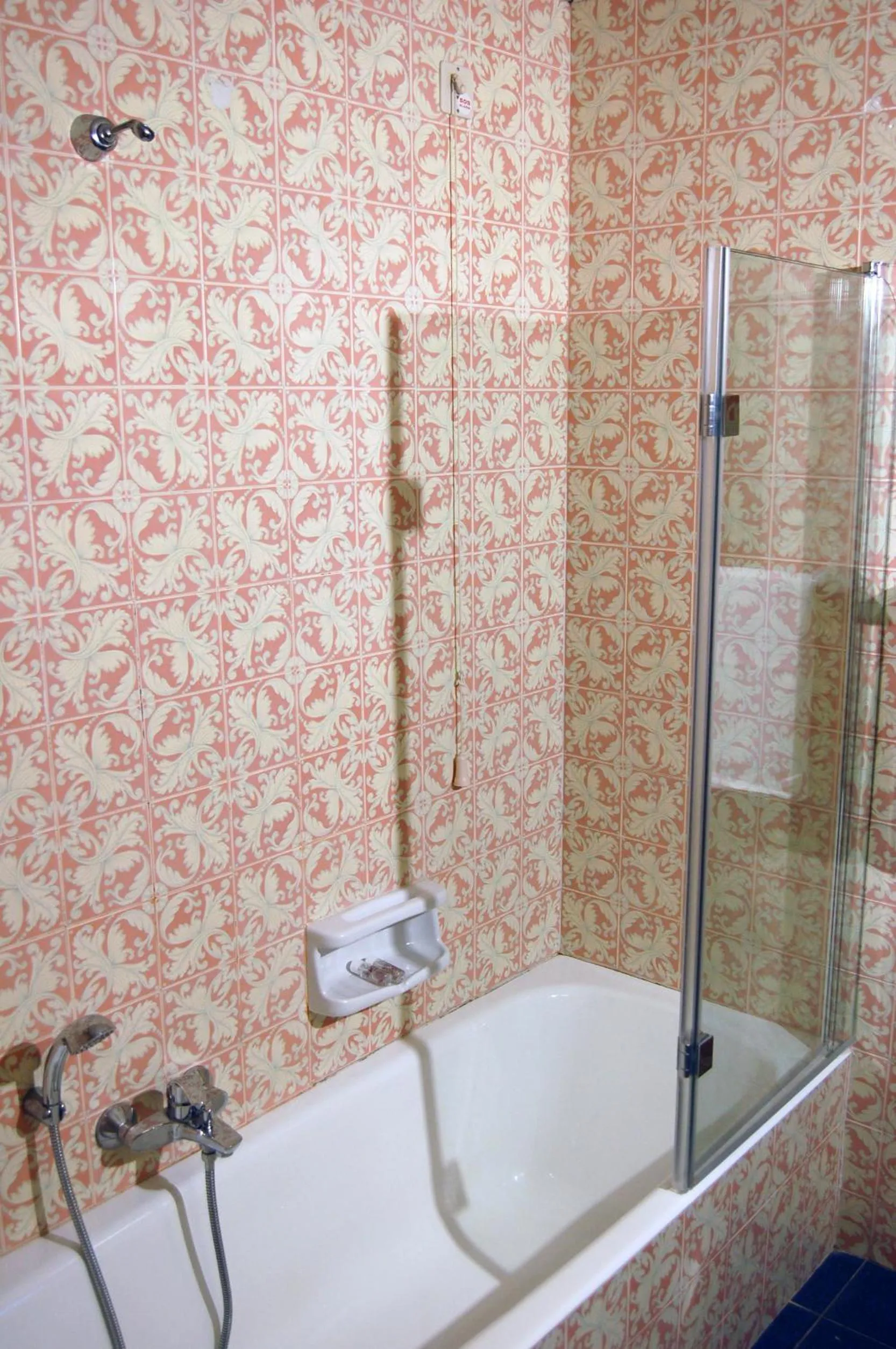 Toilet in Hotel Lido Mediterranee