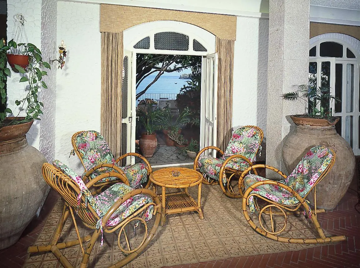 Lounge or bar in Hotel Lido Mediterranee