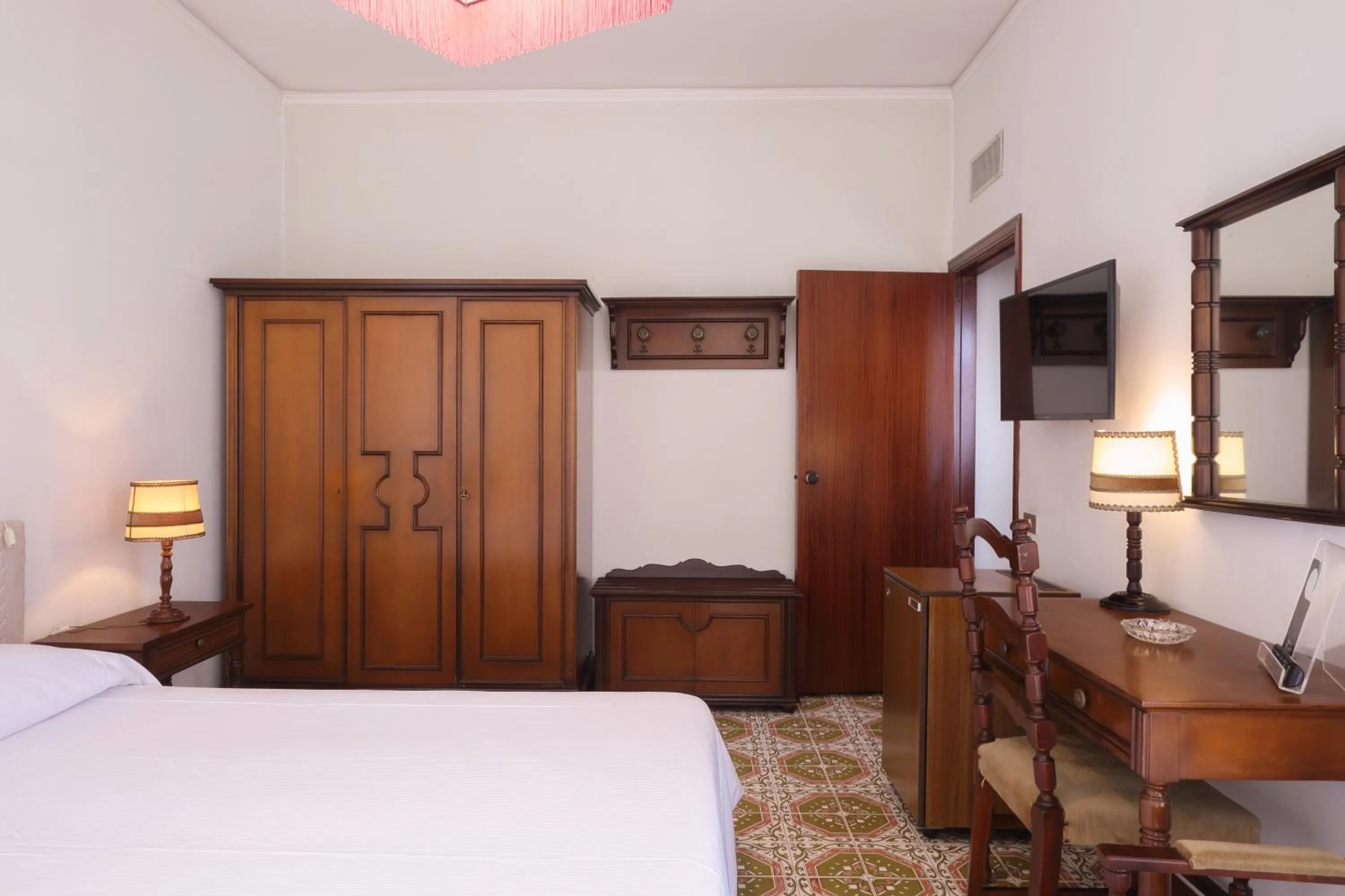 Bedroom, Bed in Hotel Lido Mediterranee