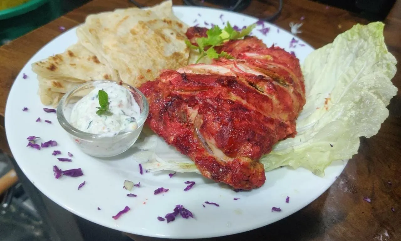 Food and drinks in Anukama Resort