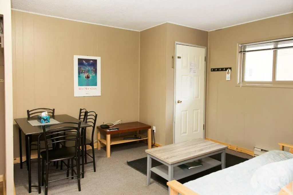 Bed in Lone Star Motel