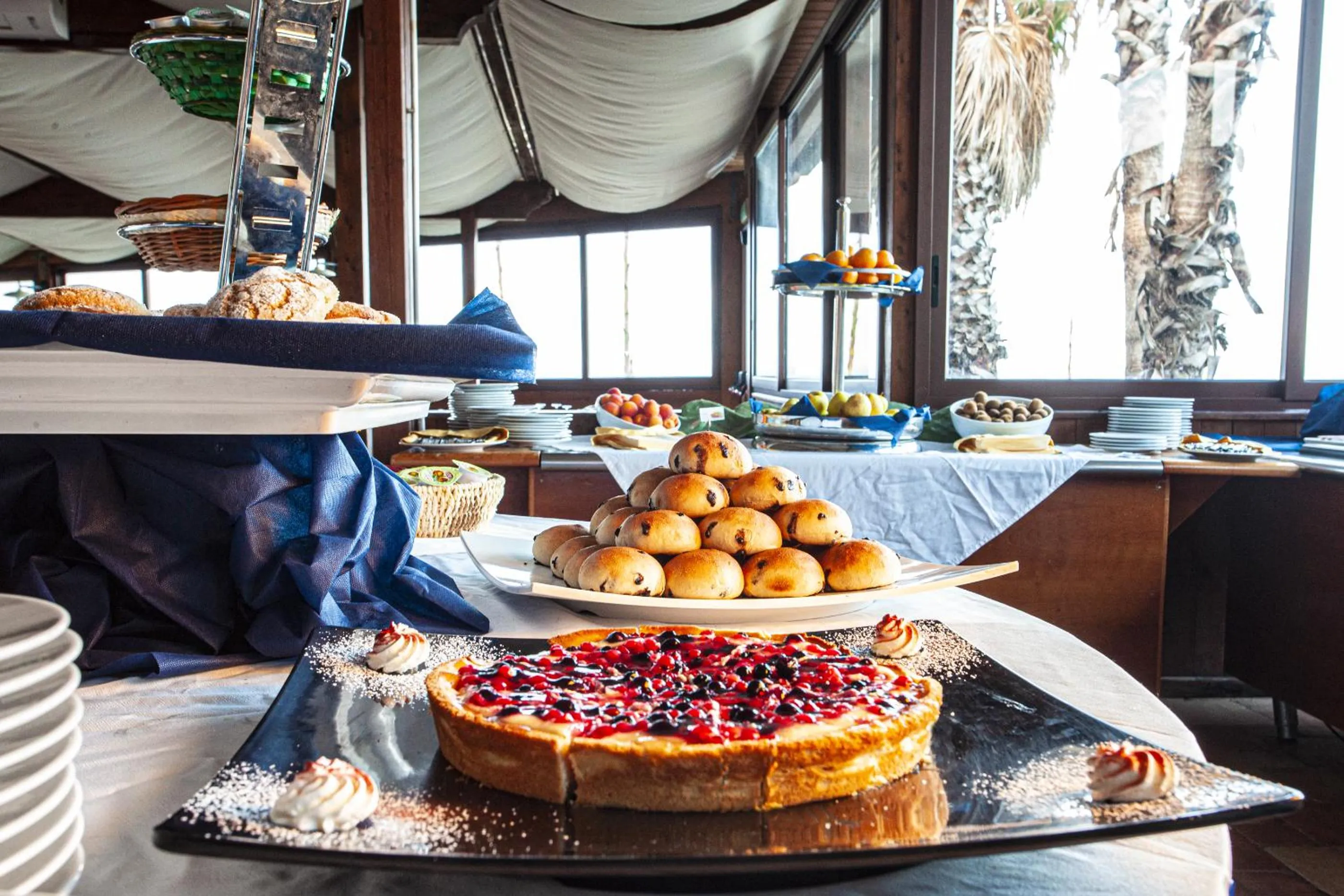 Restaurant/places to eat in Pantelleria Resort