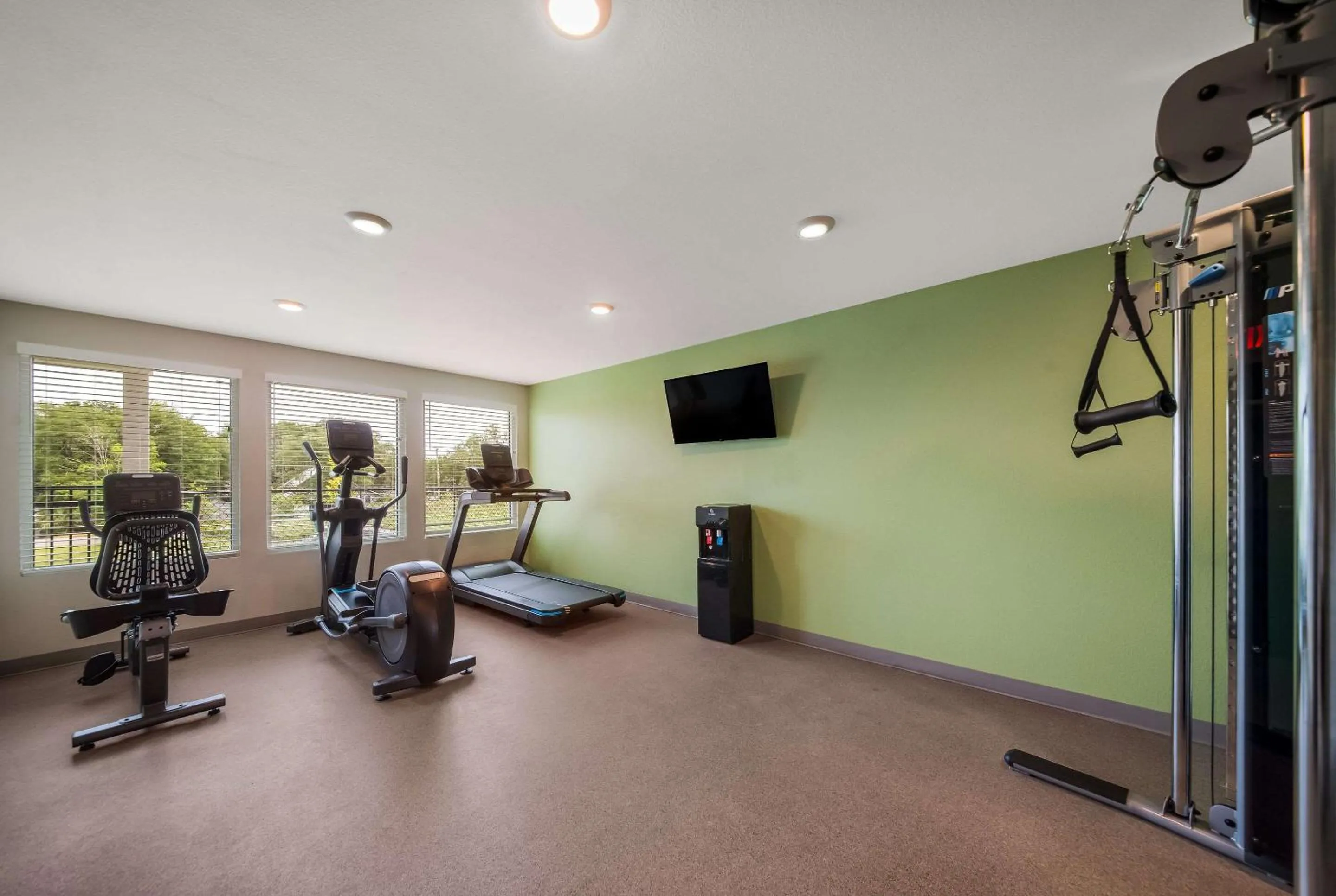 Fitness centre/facilities in WoodSpring Suites Inverness