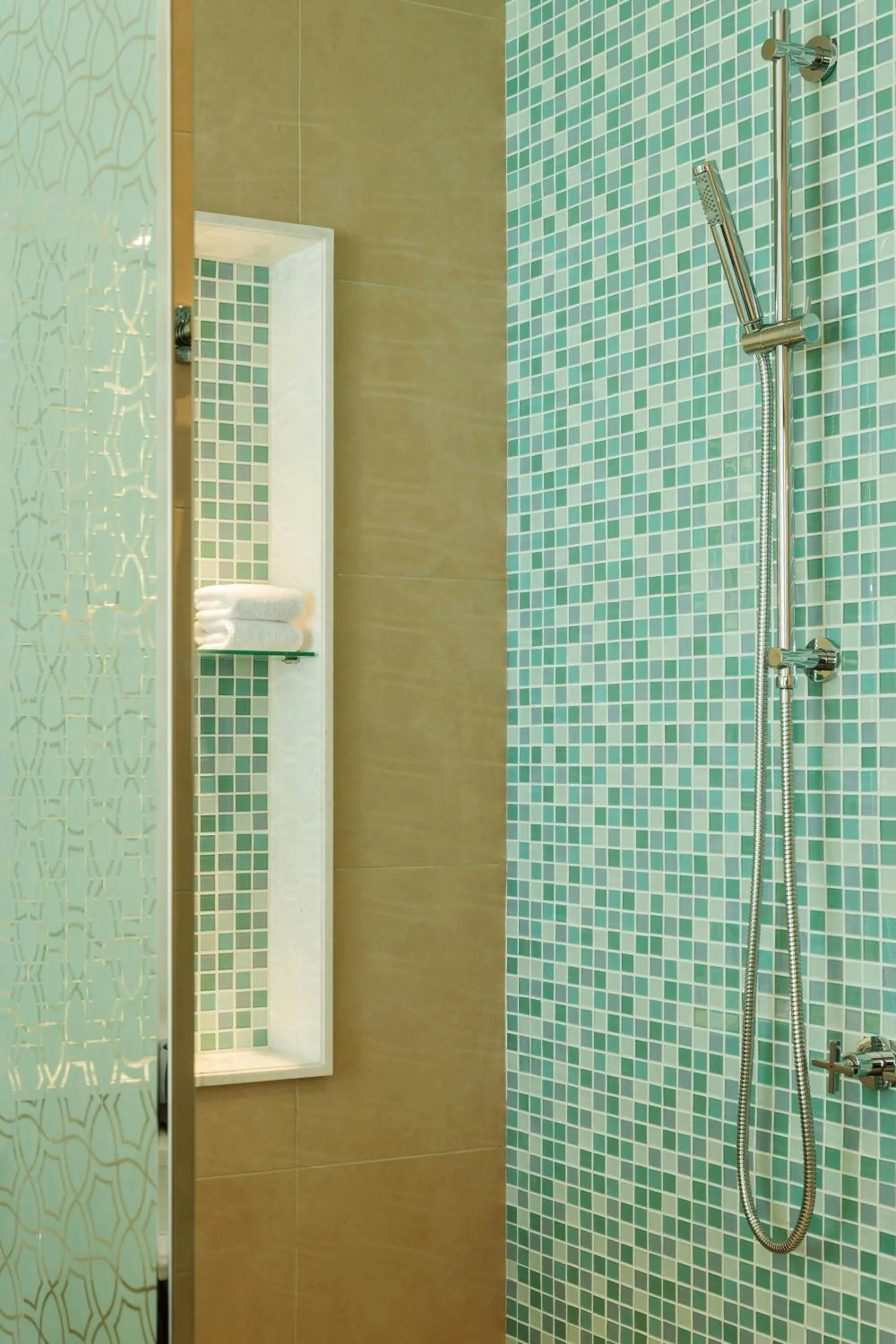 Bathroom in Ajman Saray, a Luxury Collection Resort, Ajman